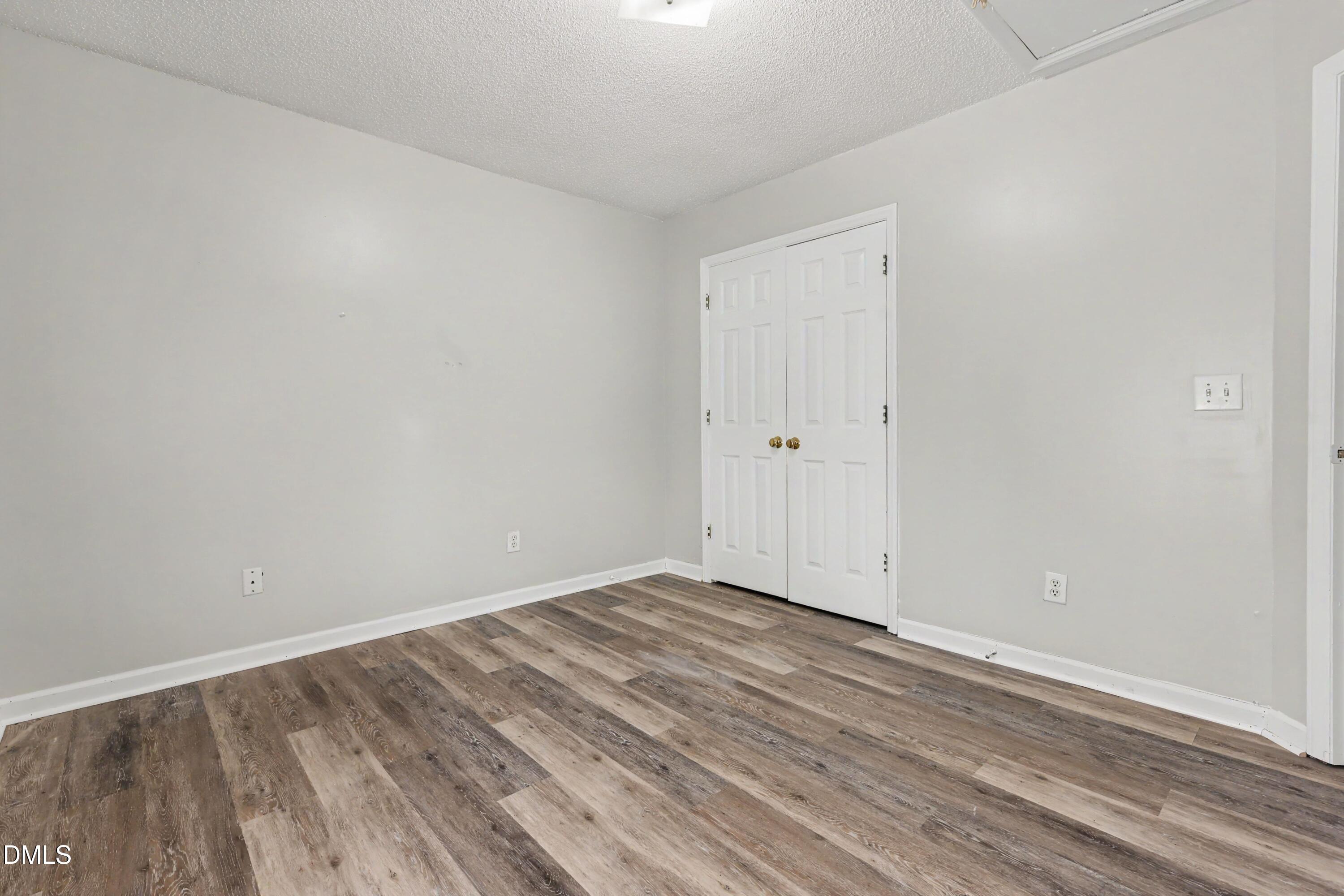 5635 Fieldcross Court Property Photo 27
