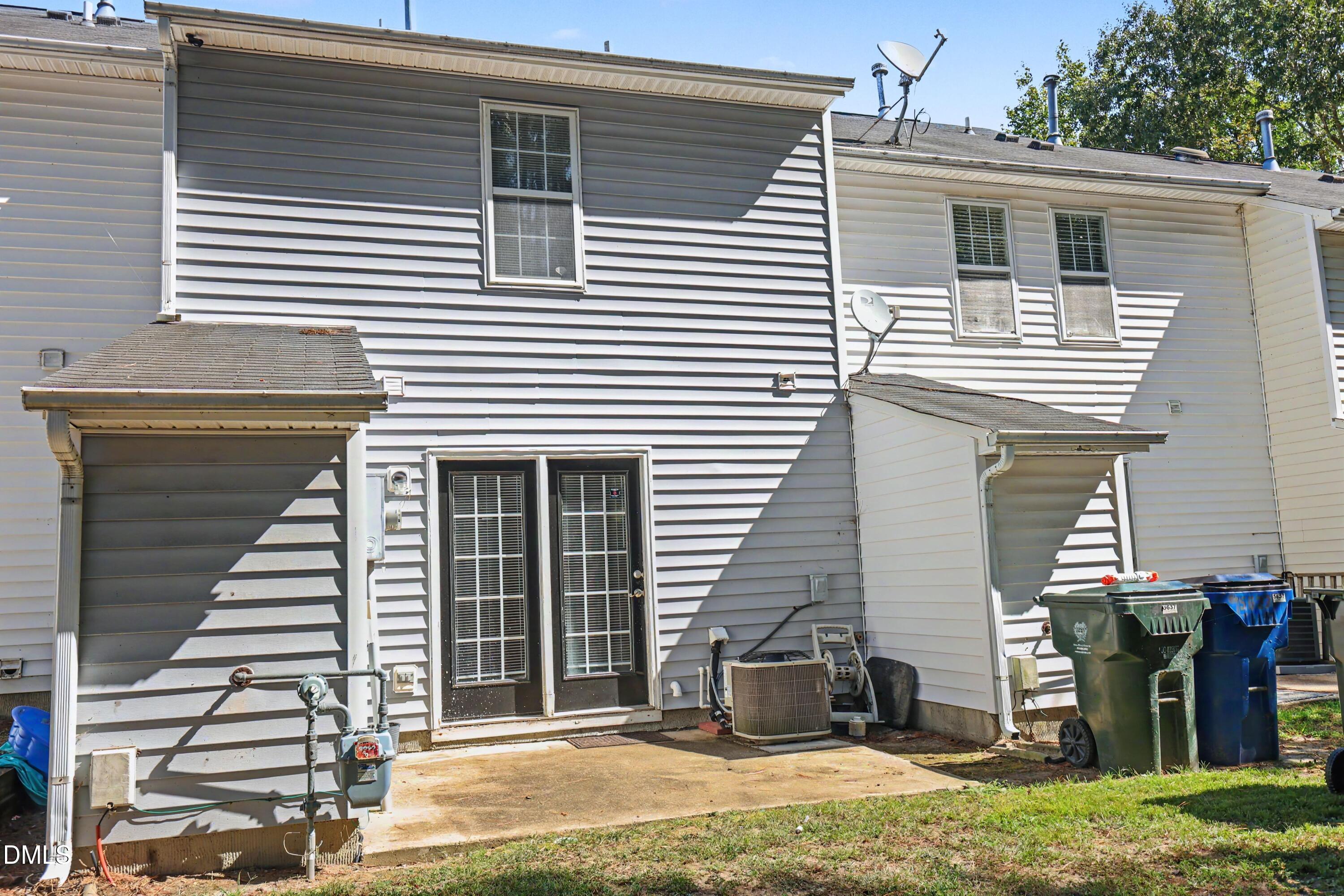 5635 Fieldcross Court Property Photo 29