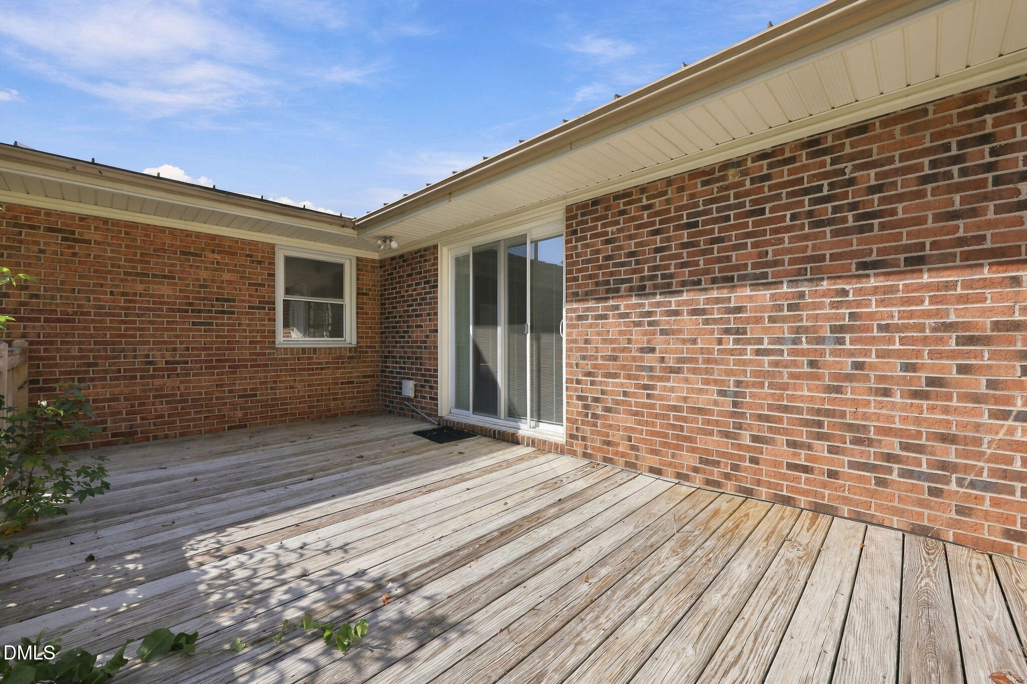 100 E C Street Property Photo 37