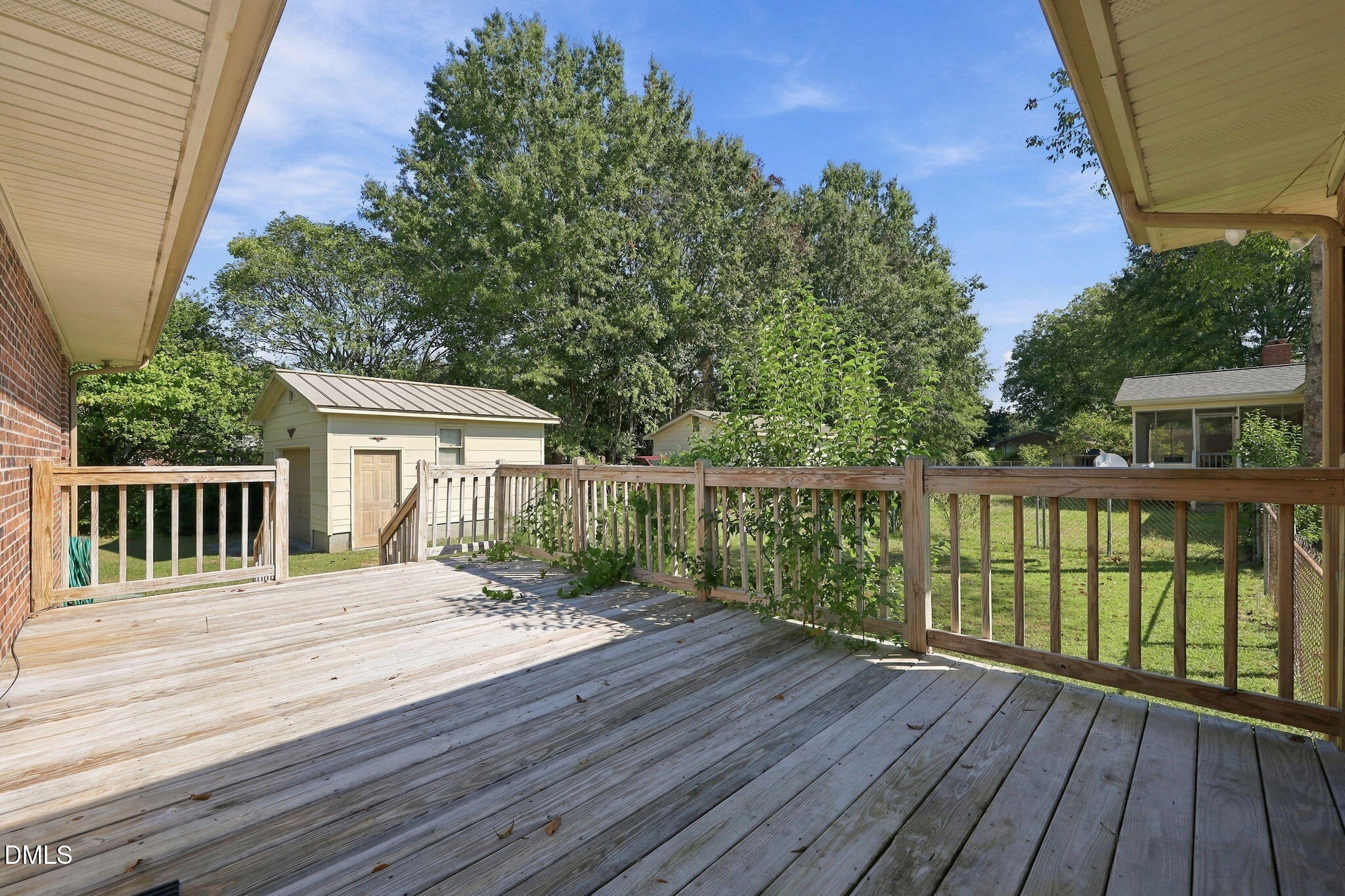 100 E C Street Property Photo 38