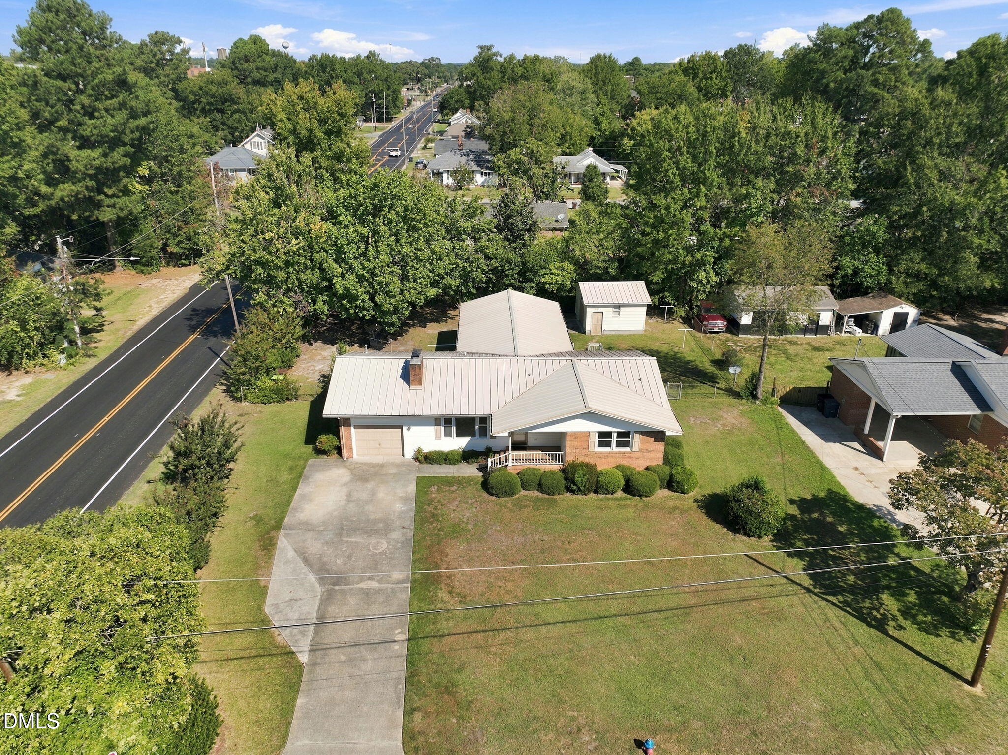 100 E C Street Property Photo 44