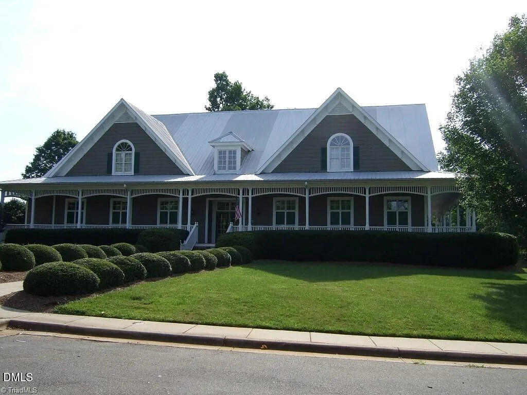 310 Muirfield Court Property Photo 28