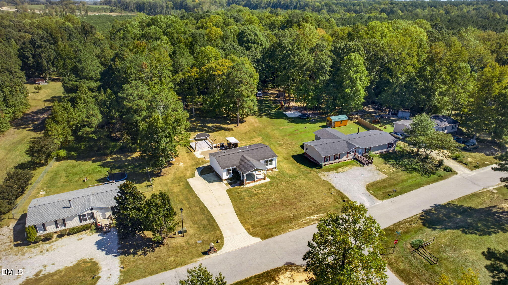 4721 Alonzo Road Property Photo 3