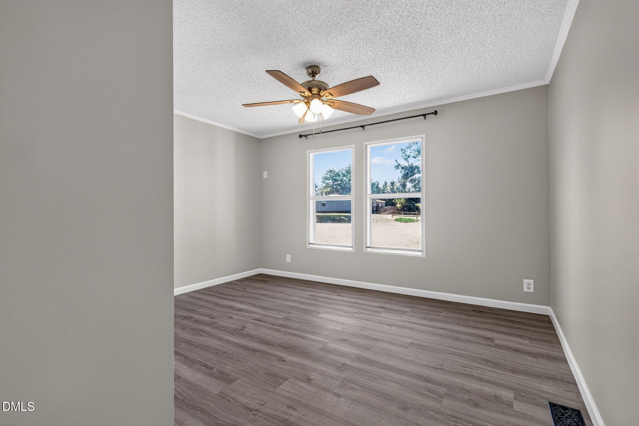 4721 Alonzo Road Property Photo 33