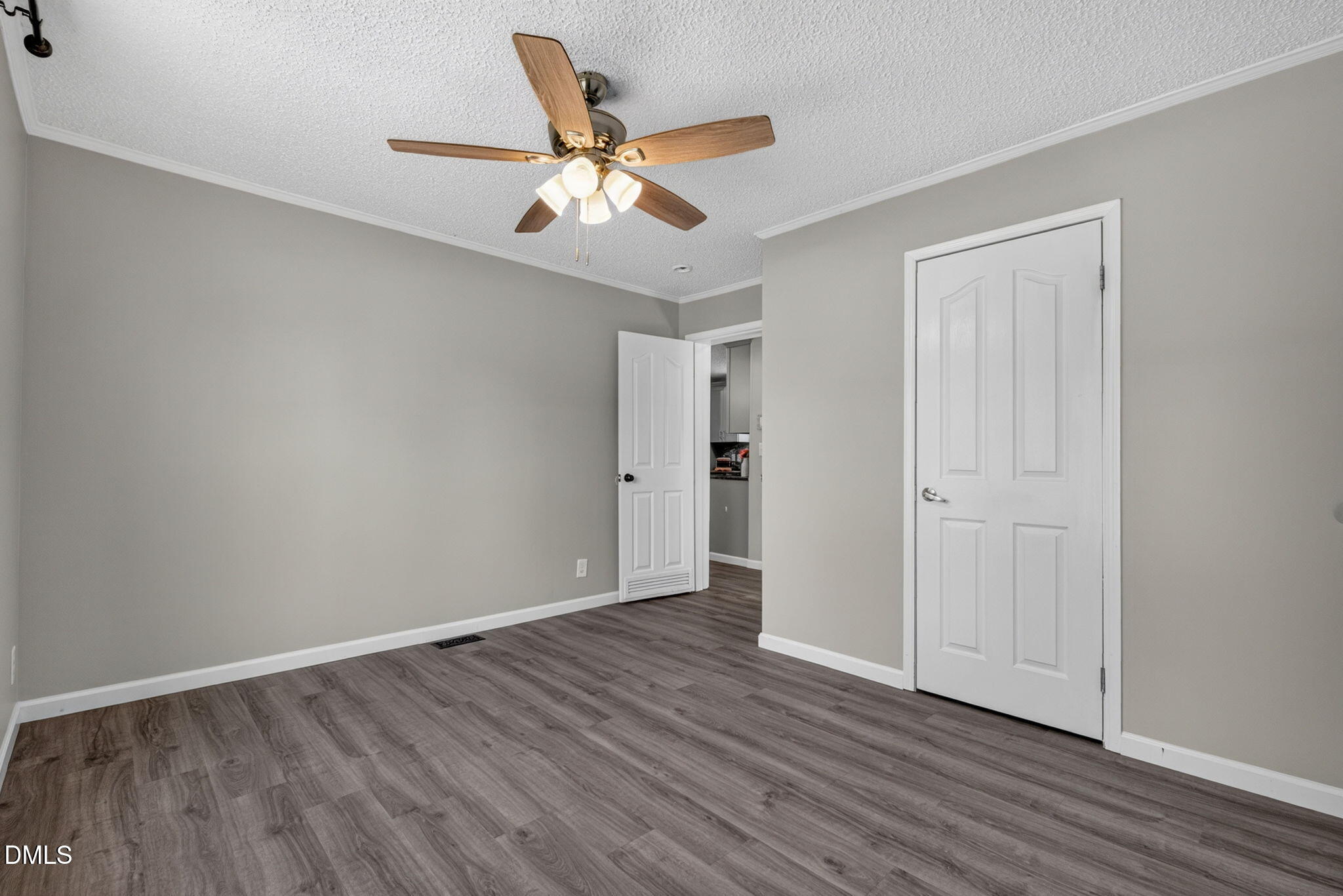4721 Alonzo Road Property Photo 35