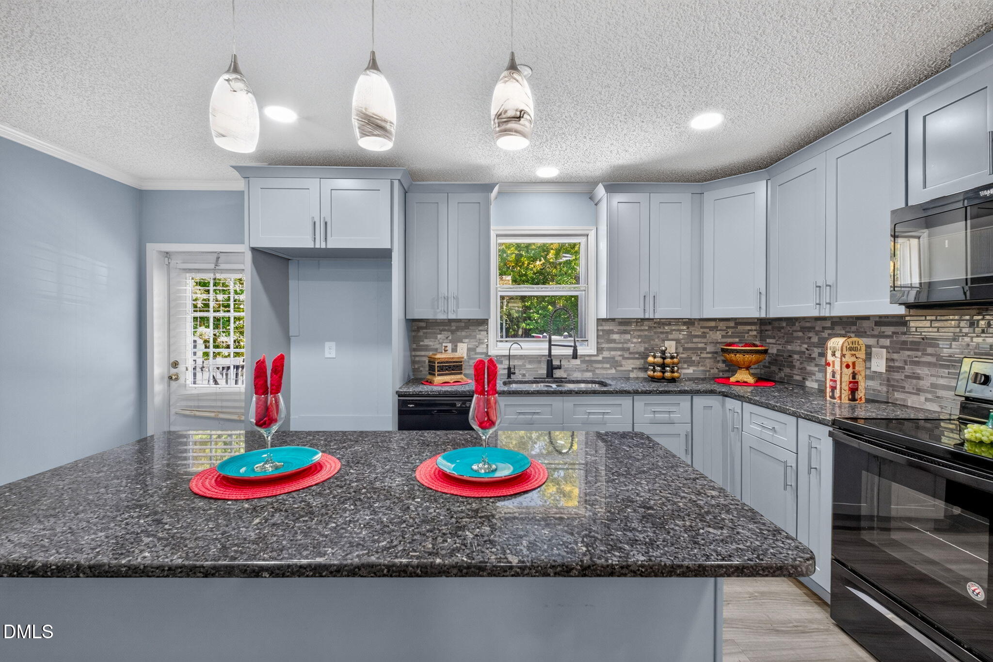 4721 Alonzo Road Property Photo 41
