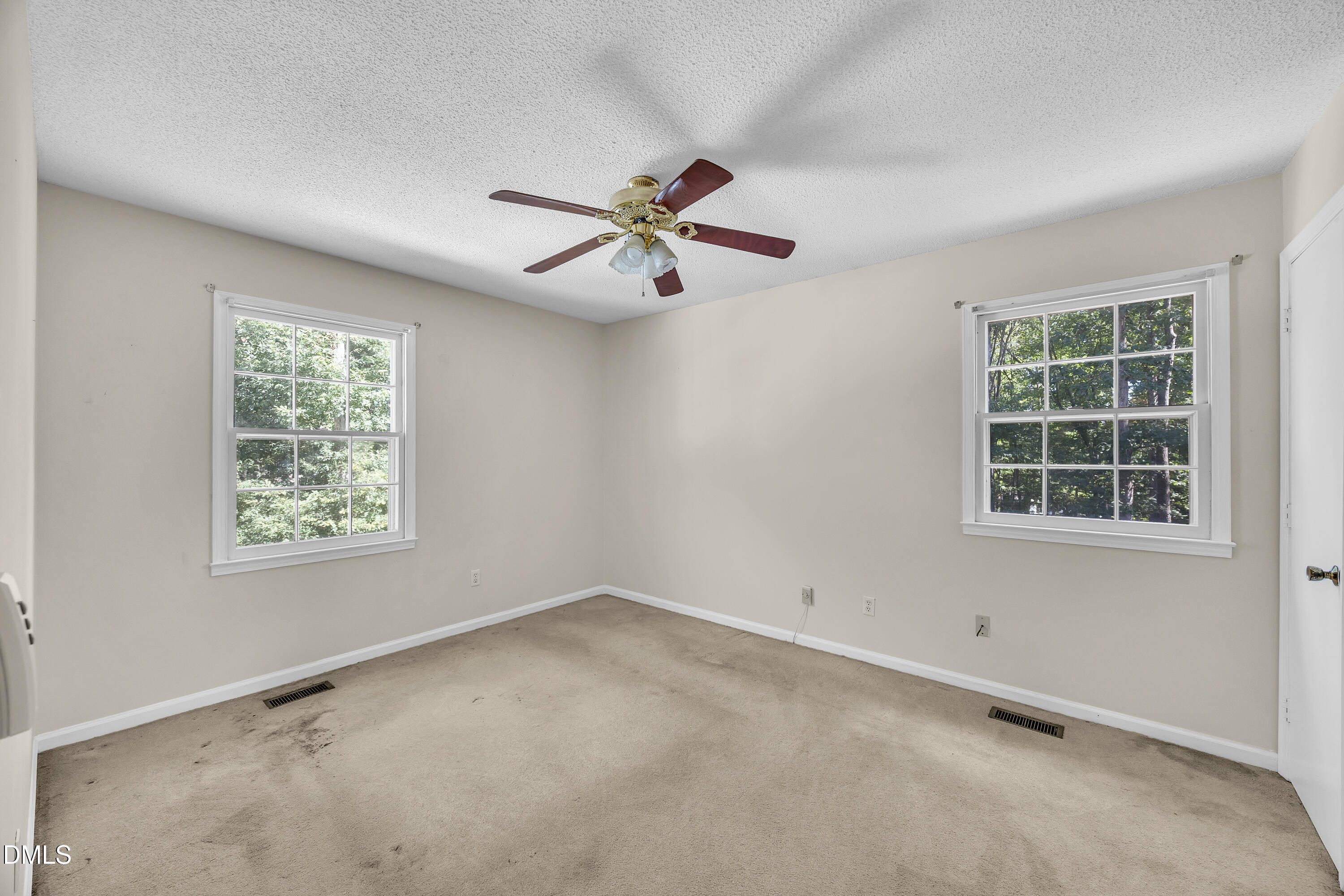 7808 Fairmont Court Property Photo 20