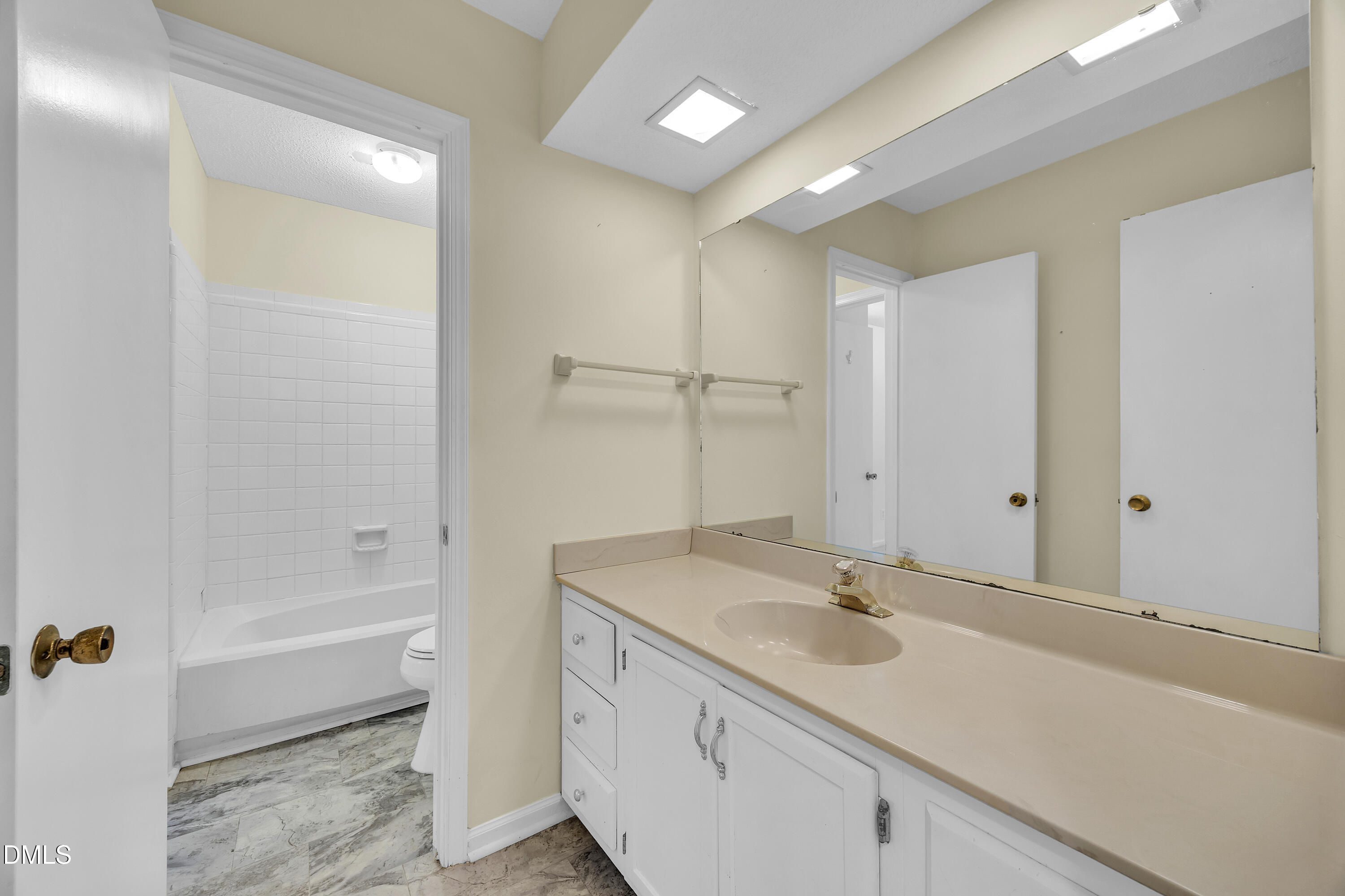7808 Fairmont Court Property Photo 23