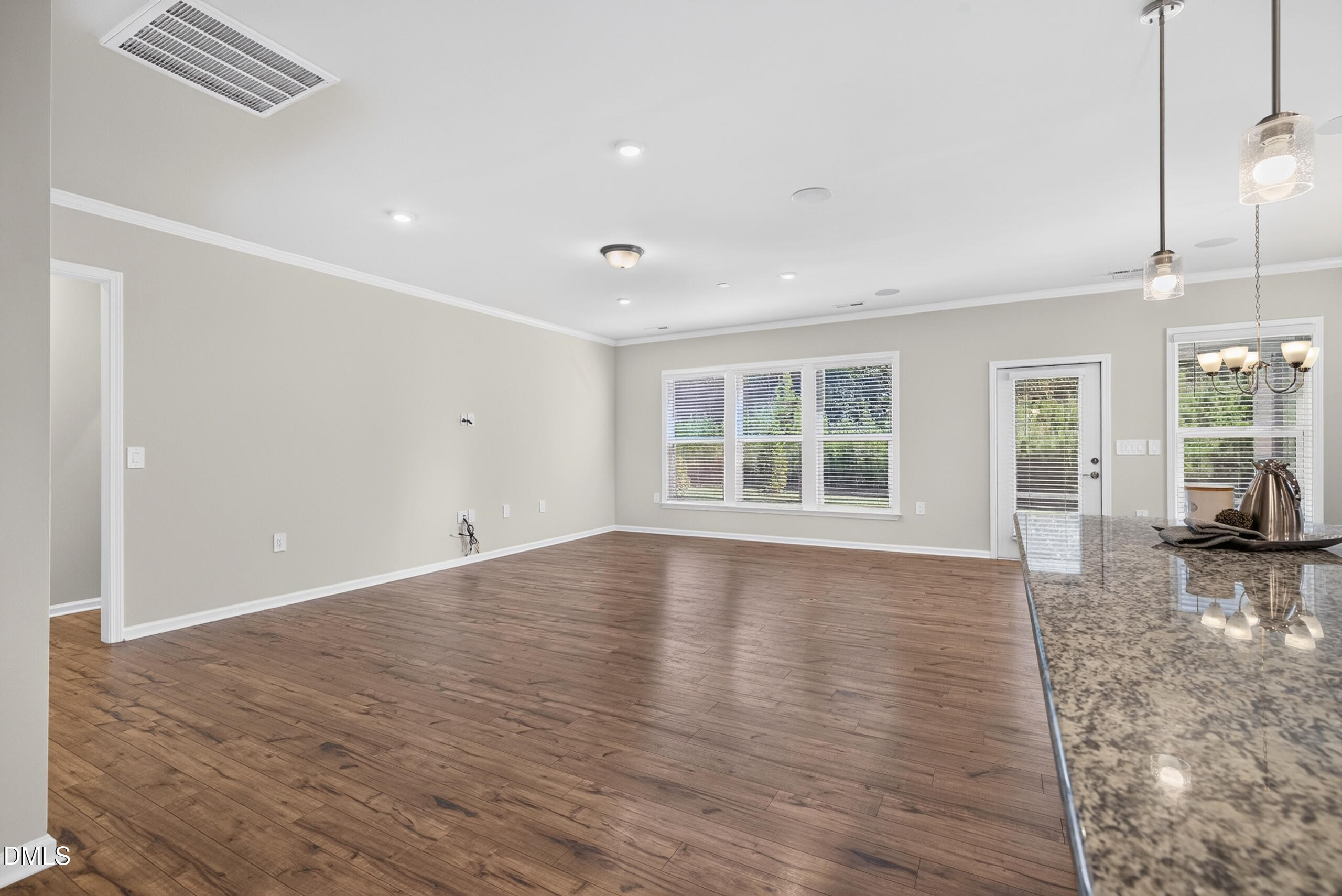 945 Coast Grade Street Property Photo 16