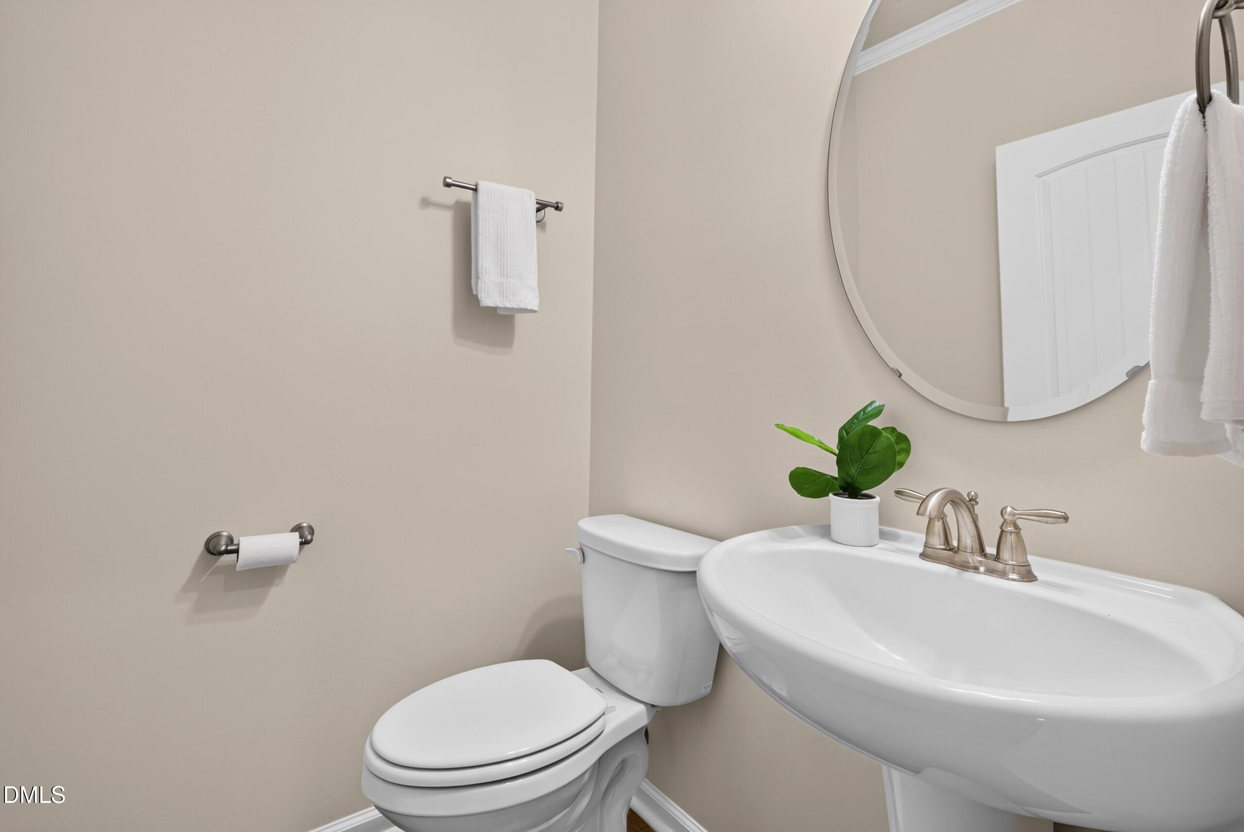 945 Coast Grade Street Property Photo 40