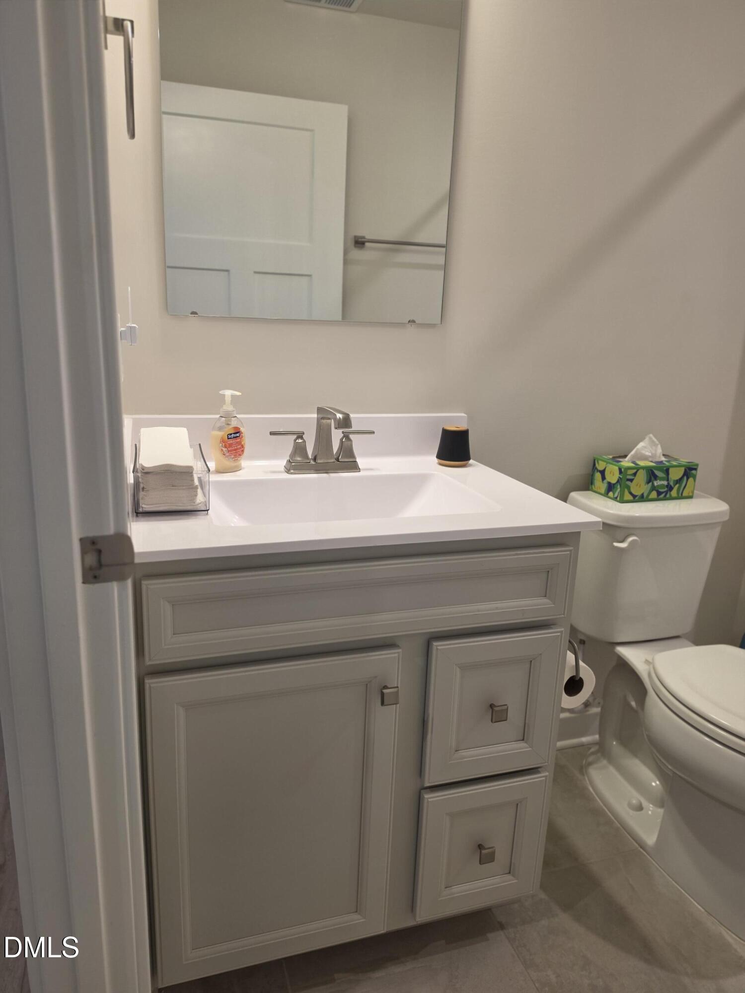 560 Nemesia Drive Property Photo 9