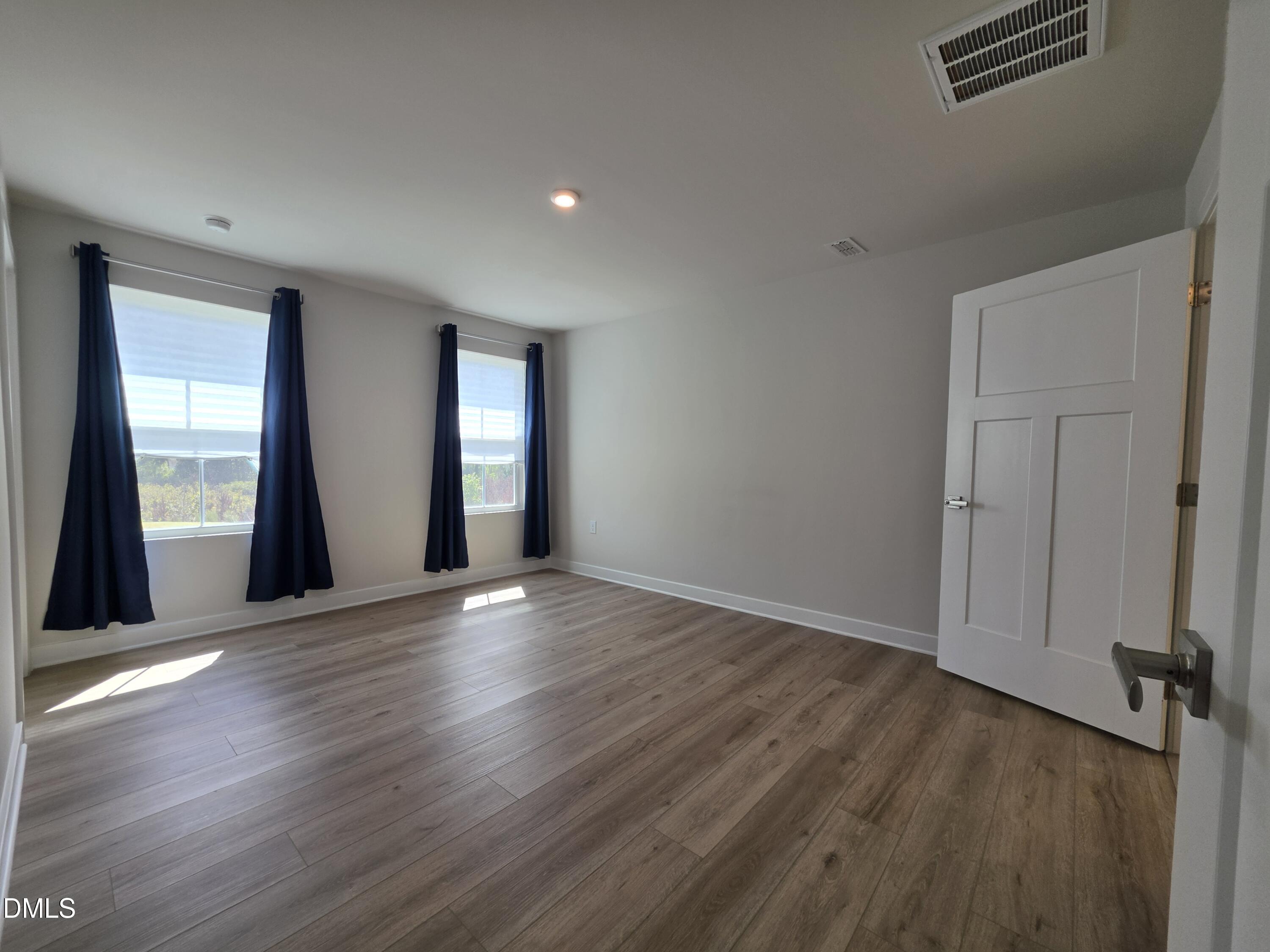 560 Nemesia Drive Property Photo 12