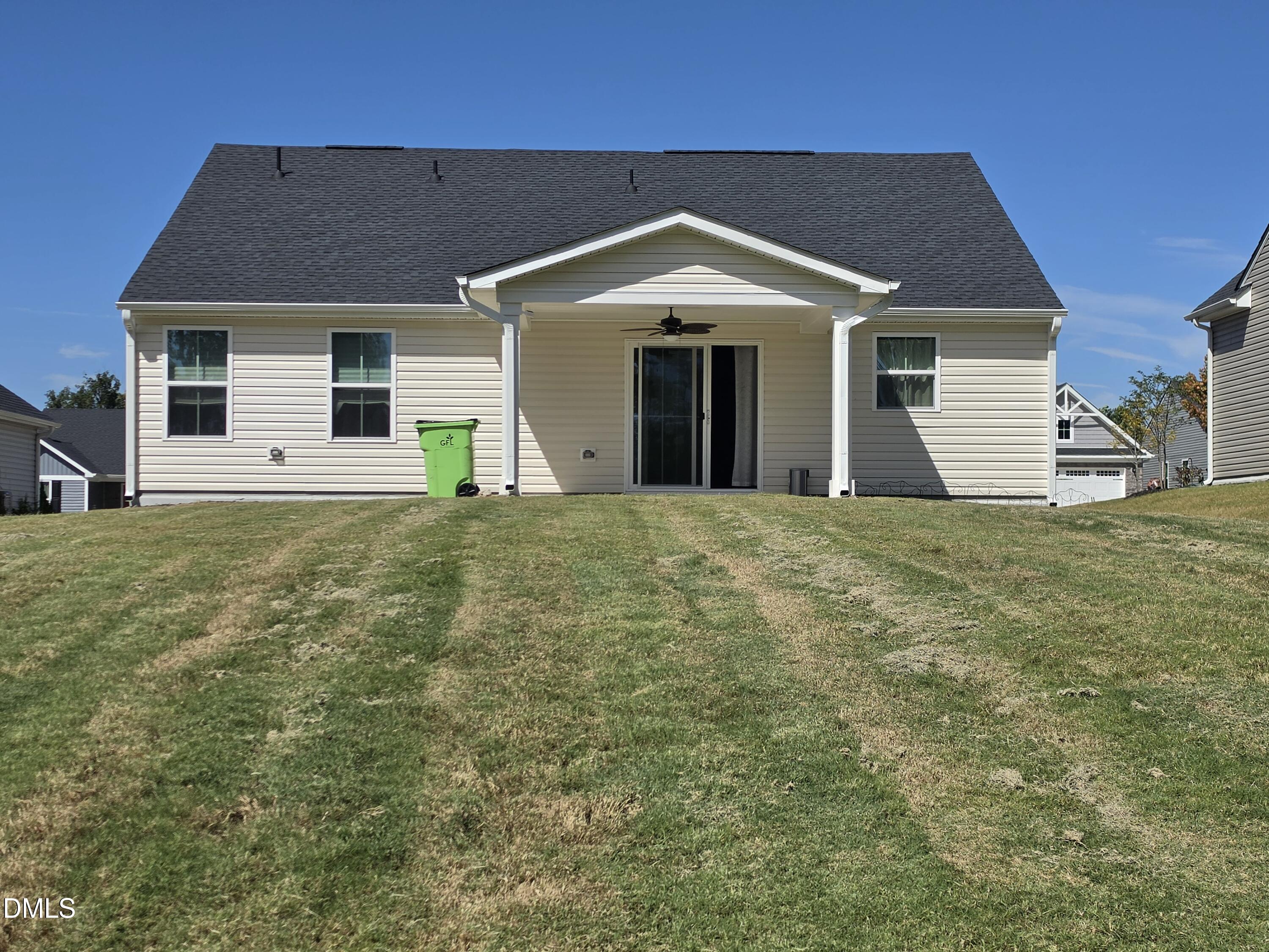 560 Nemesia Drive Property Photo 18