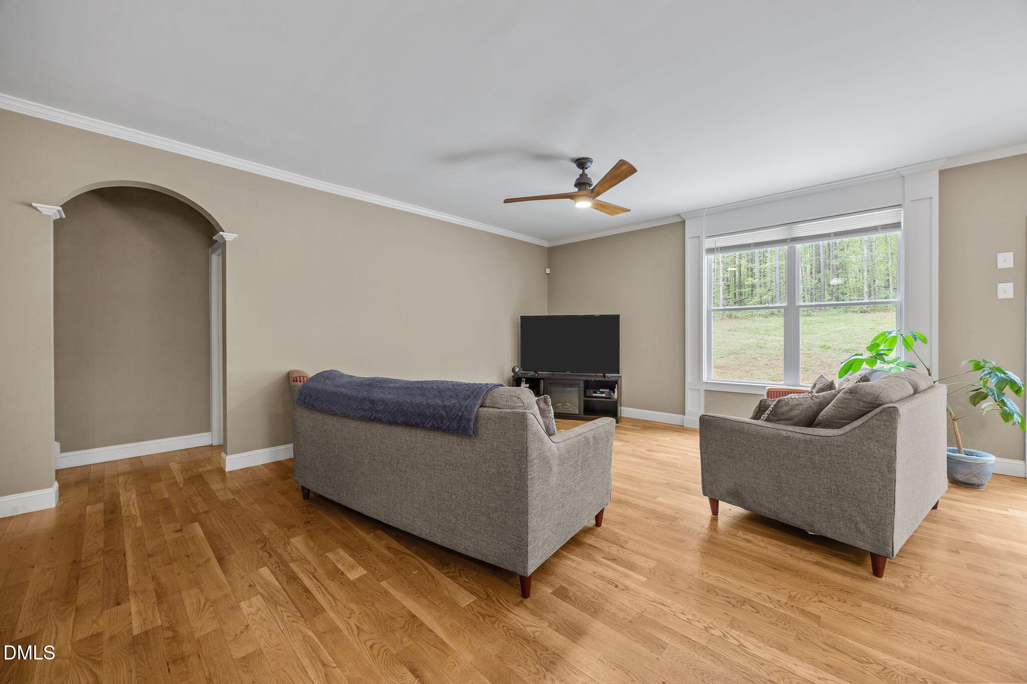 4537 Gresham Drive Property Photo 9