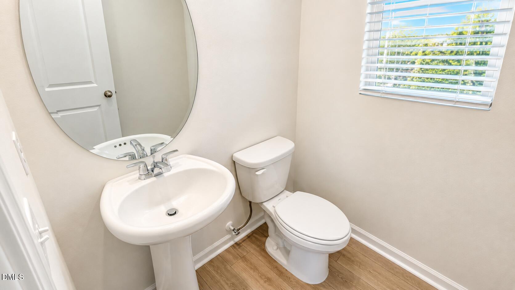 1616 Mirth Court Property Photo 3