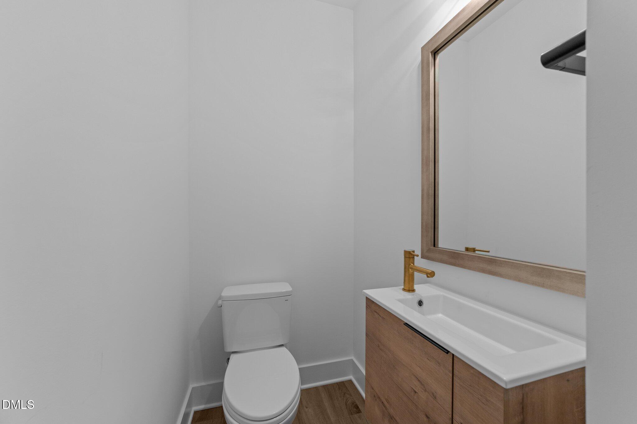 710 W North Street 102 Property Photo 21