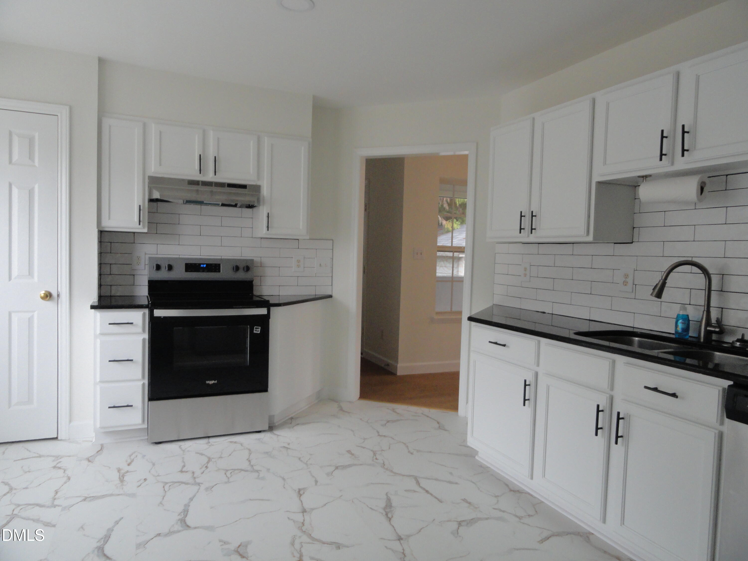 4213 Mardela Spring Drive Property Photo 7