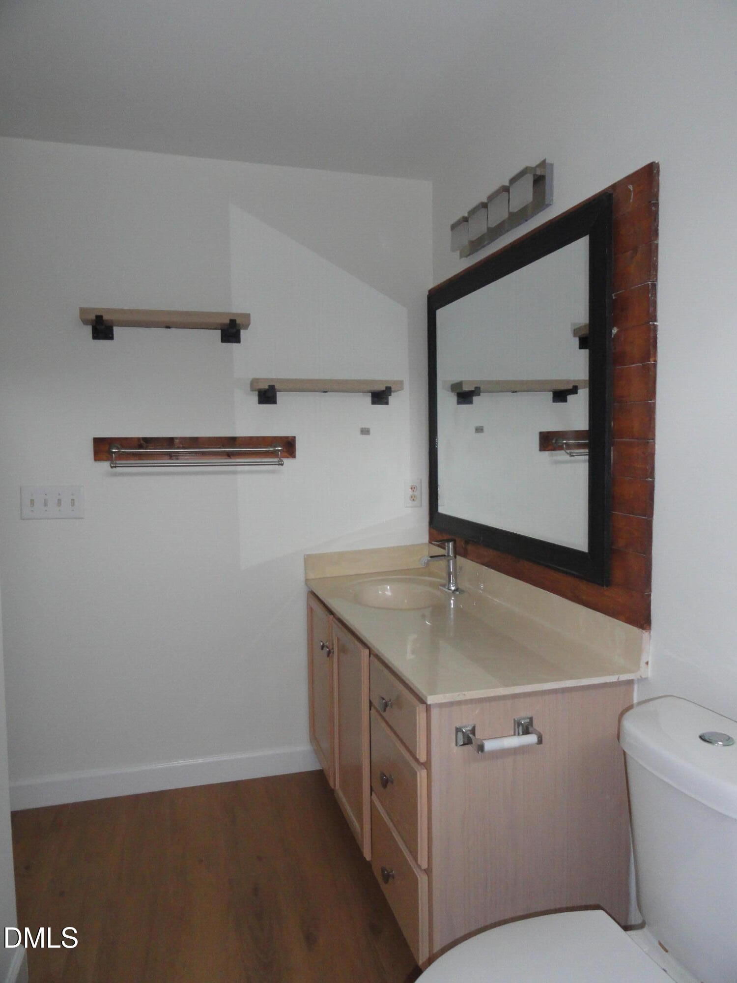 4213 Mardela Spring Drive Property Photo 14
