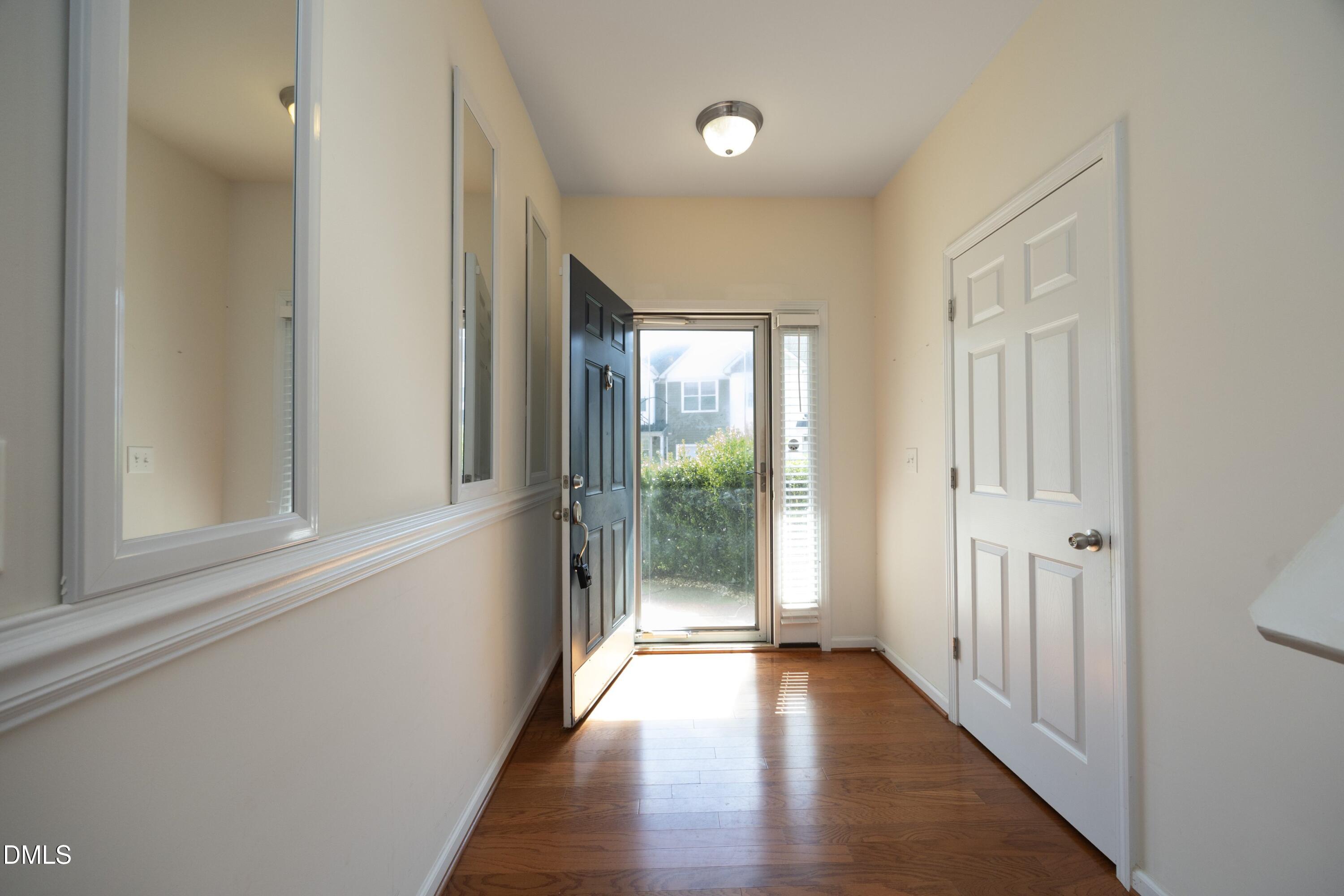 1331 Stone Manor Drive Property Photo 4