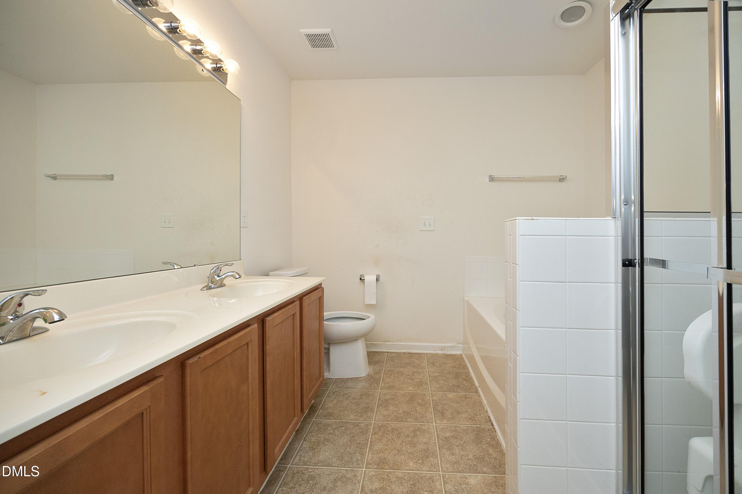 1331 Stone Manor Drive Property Photo 18