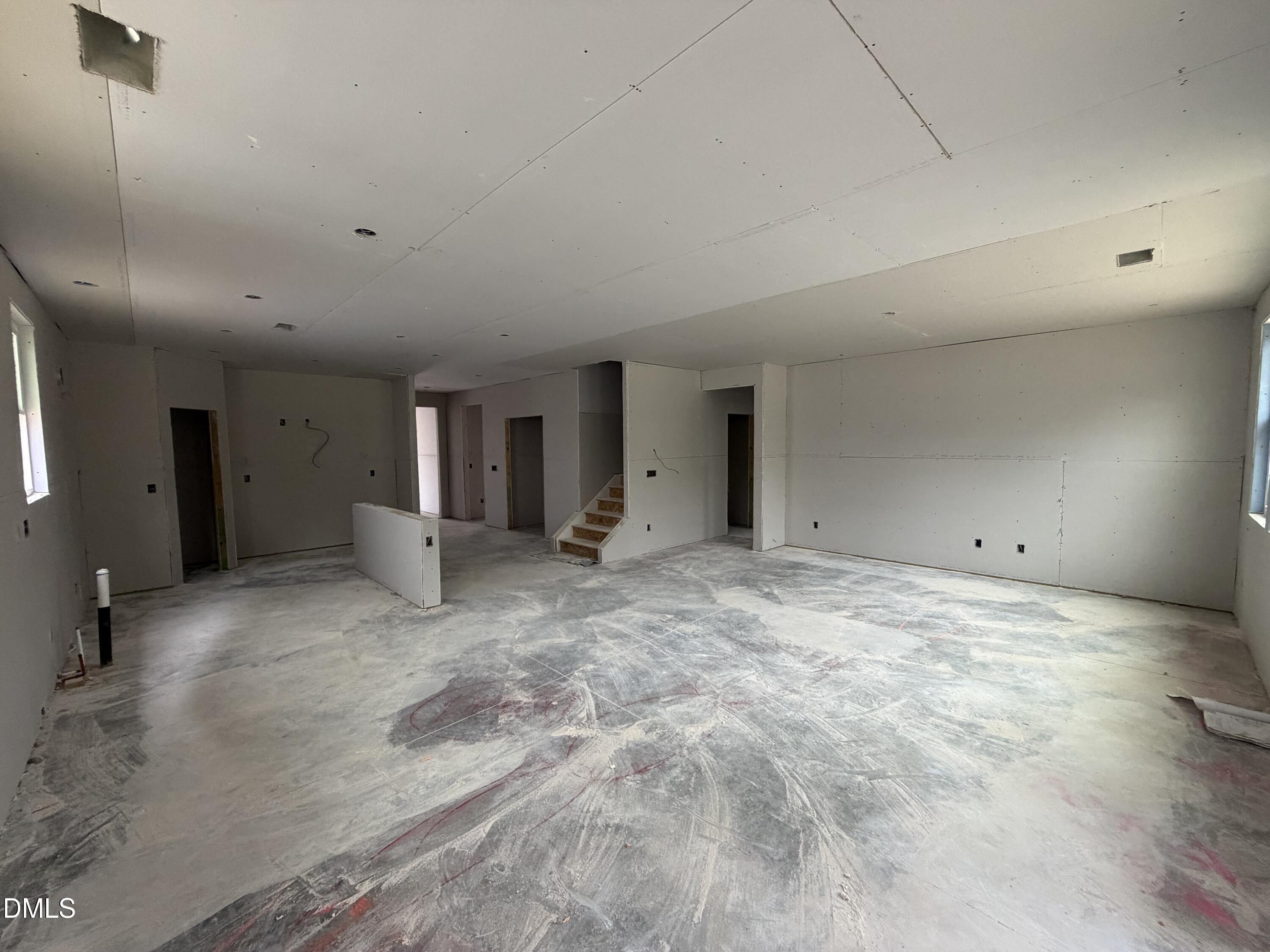 912 Diana Victoria Court Property Photo 23