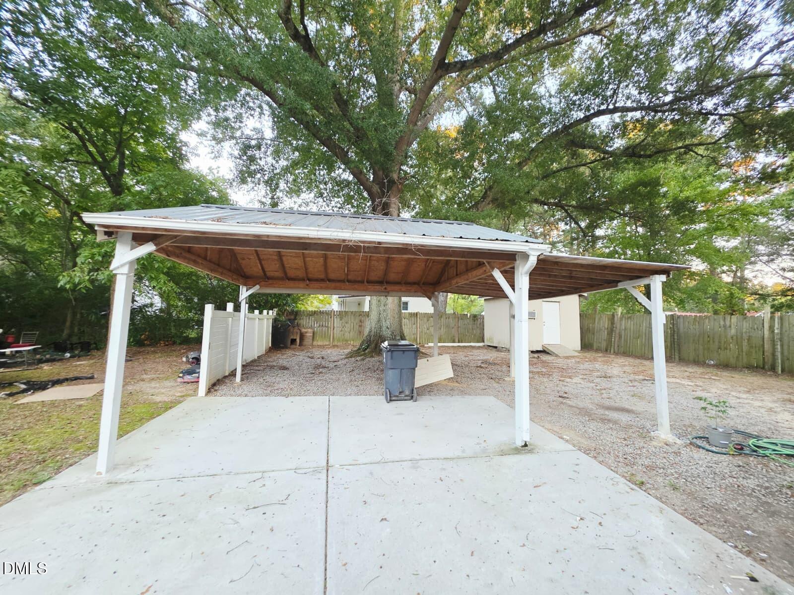 118 N Bullock Street Property Photo 21