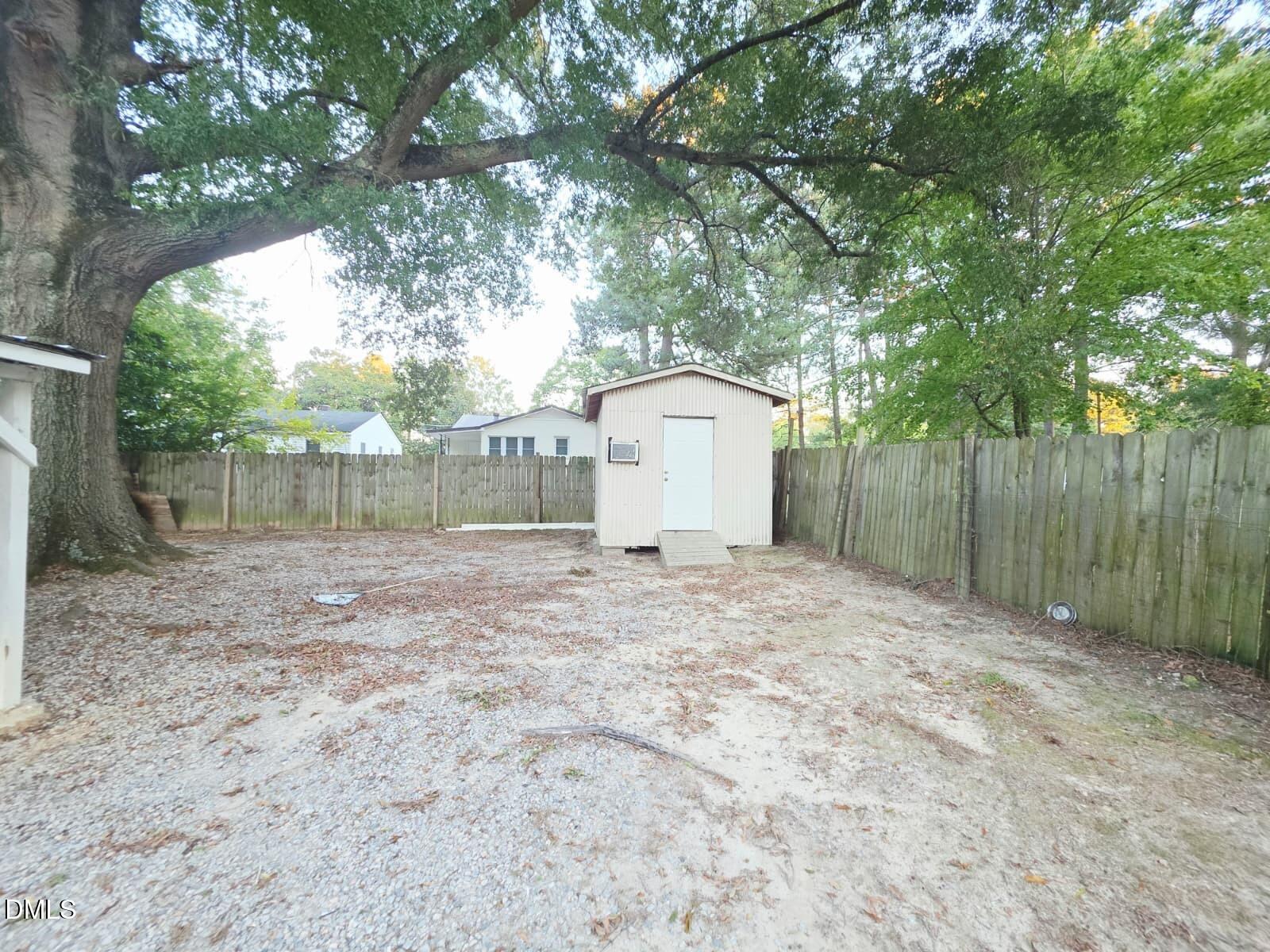 118 N Bullock Street Property Photo 22