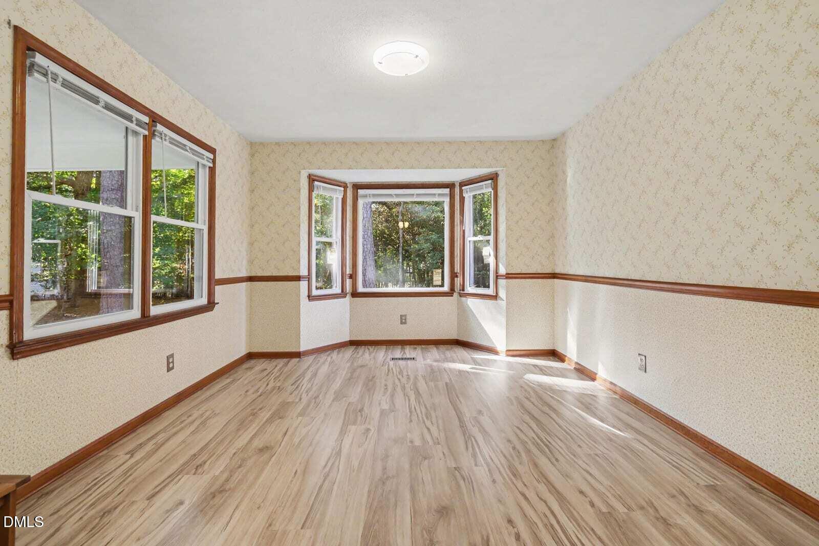5409 Doe Lane Property Photo 6