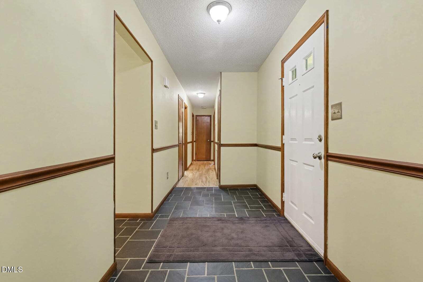 5409 Doe Lane Property Photo 10