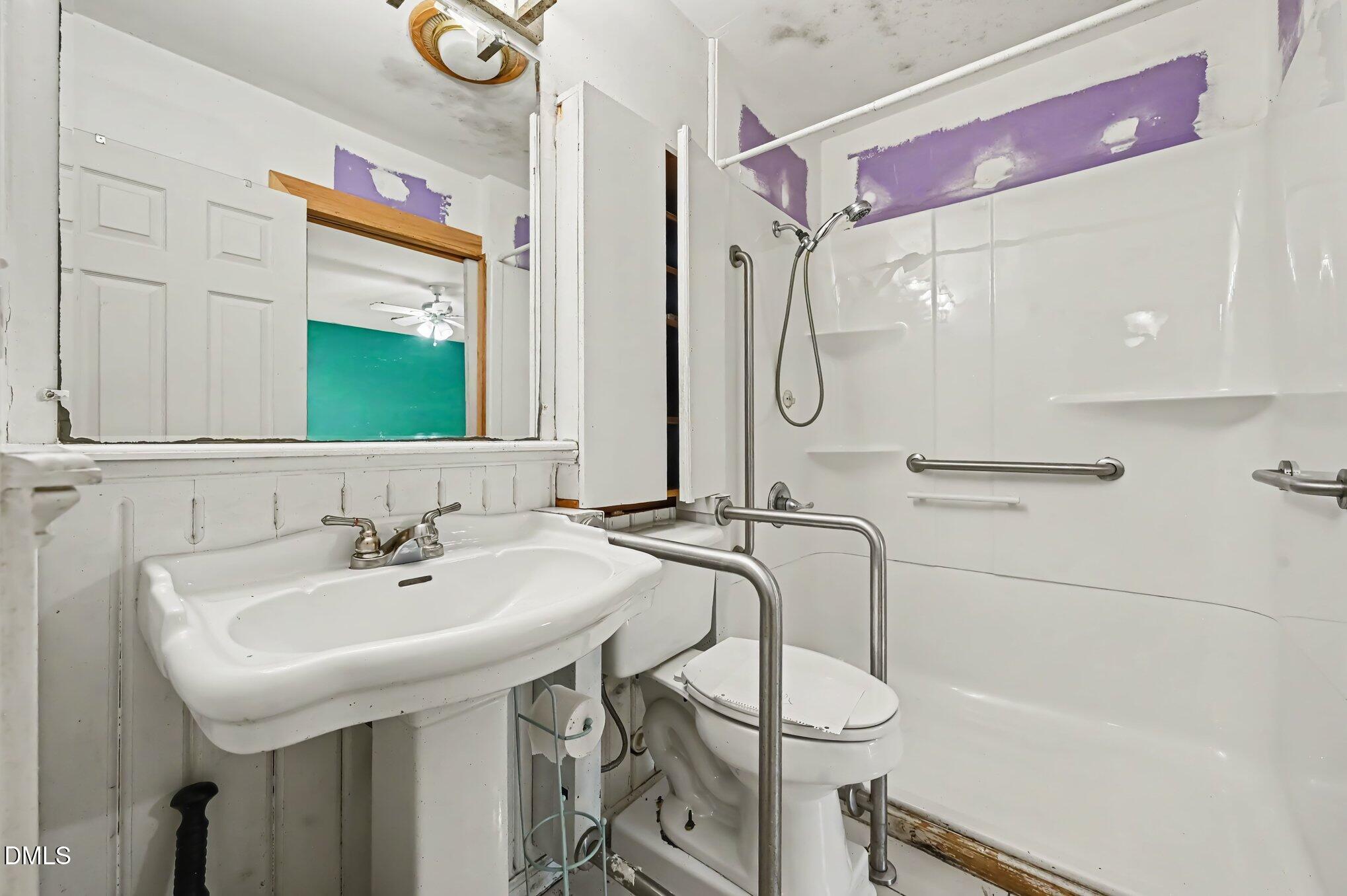 4111 Toroella Street Property Photo 9