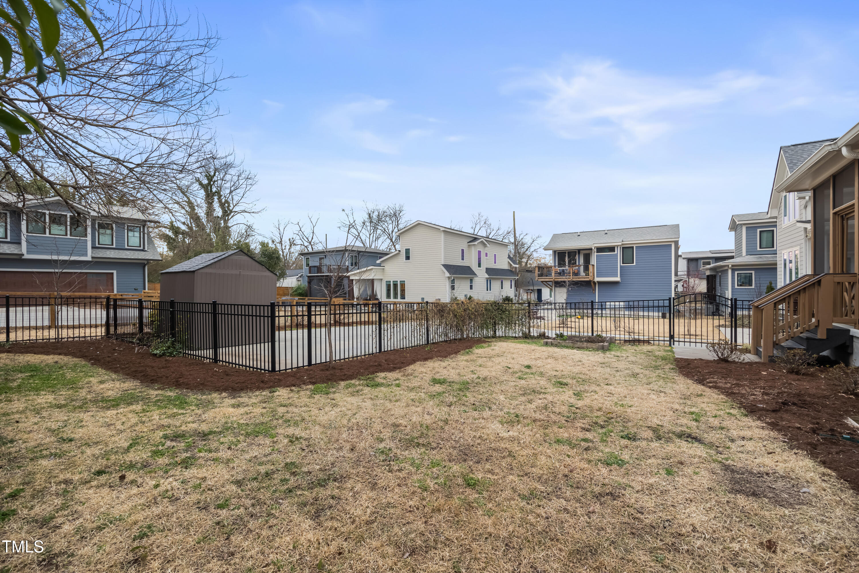 917 S Blount Street Property Photo 41