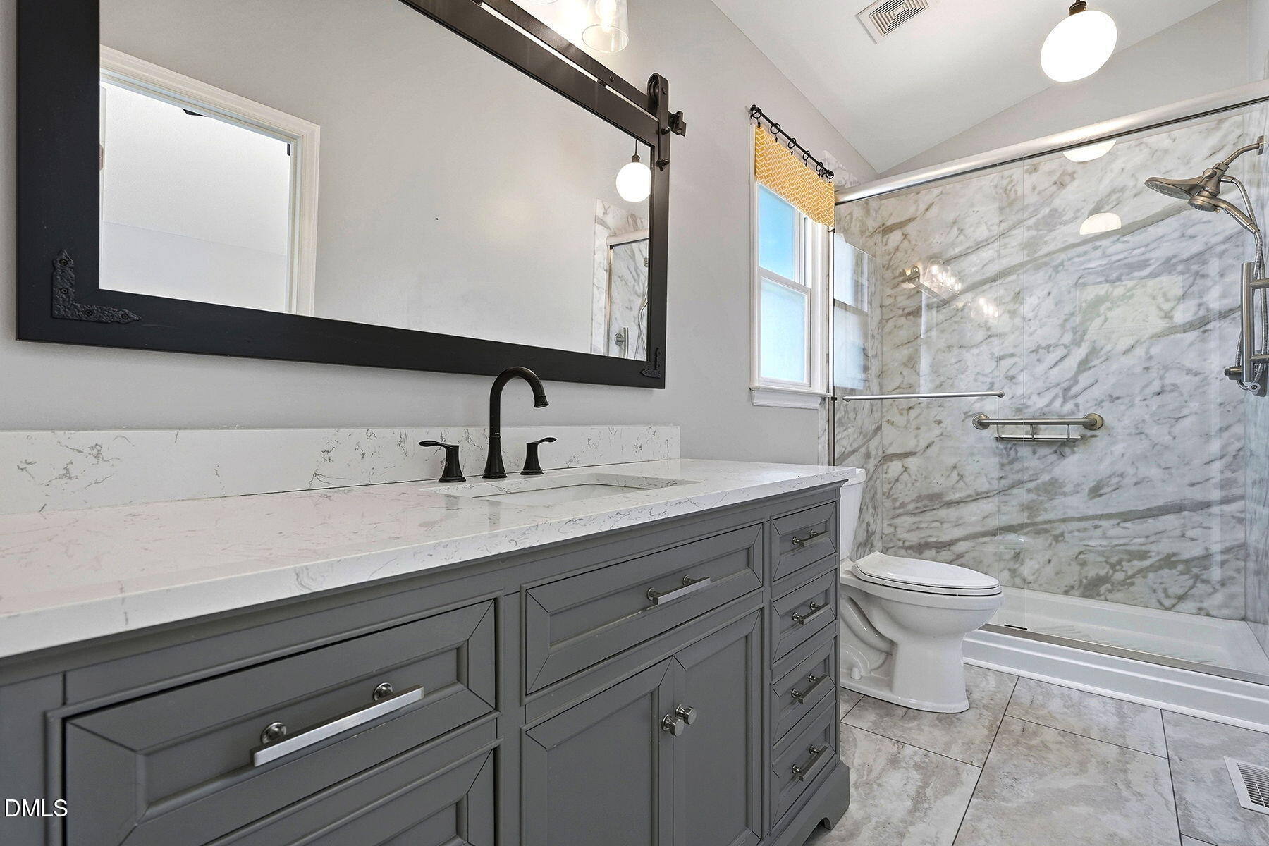 100 Farmington Drive Property Photo 16
