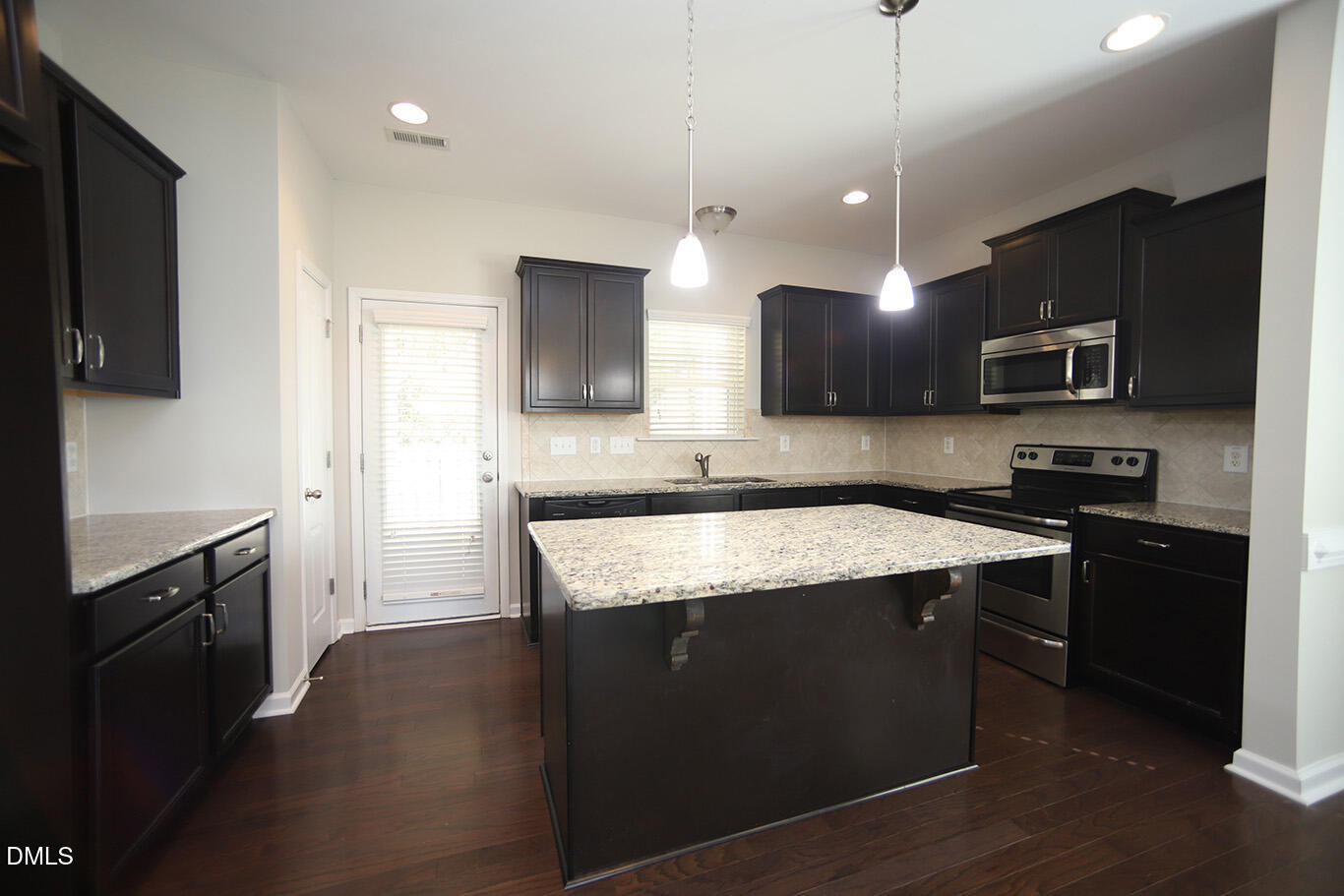 166 Marsh Creek Drive Property Photo 13