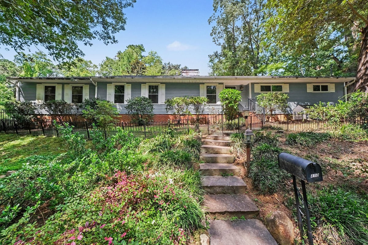 410 Brookside Drive Property Photo 1