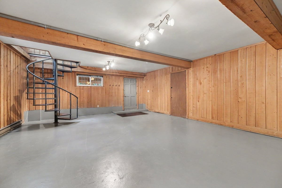 410 Brookside Drive Property Photo 13