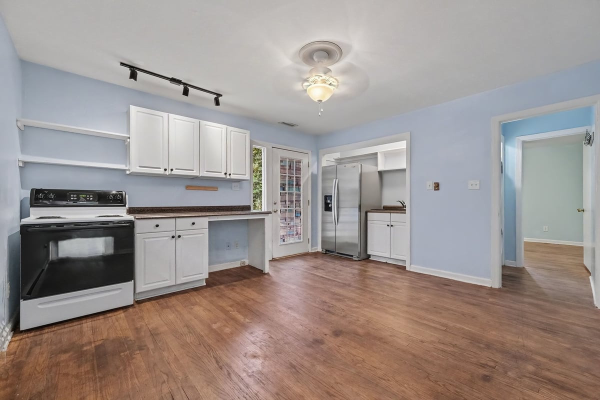 410 Brookside Drive Property Photo 14