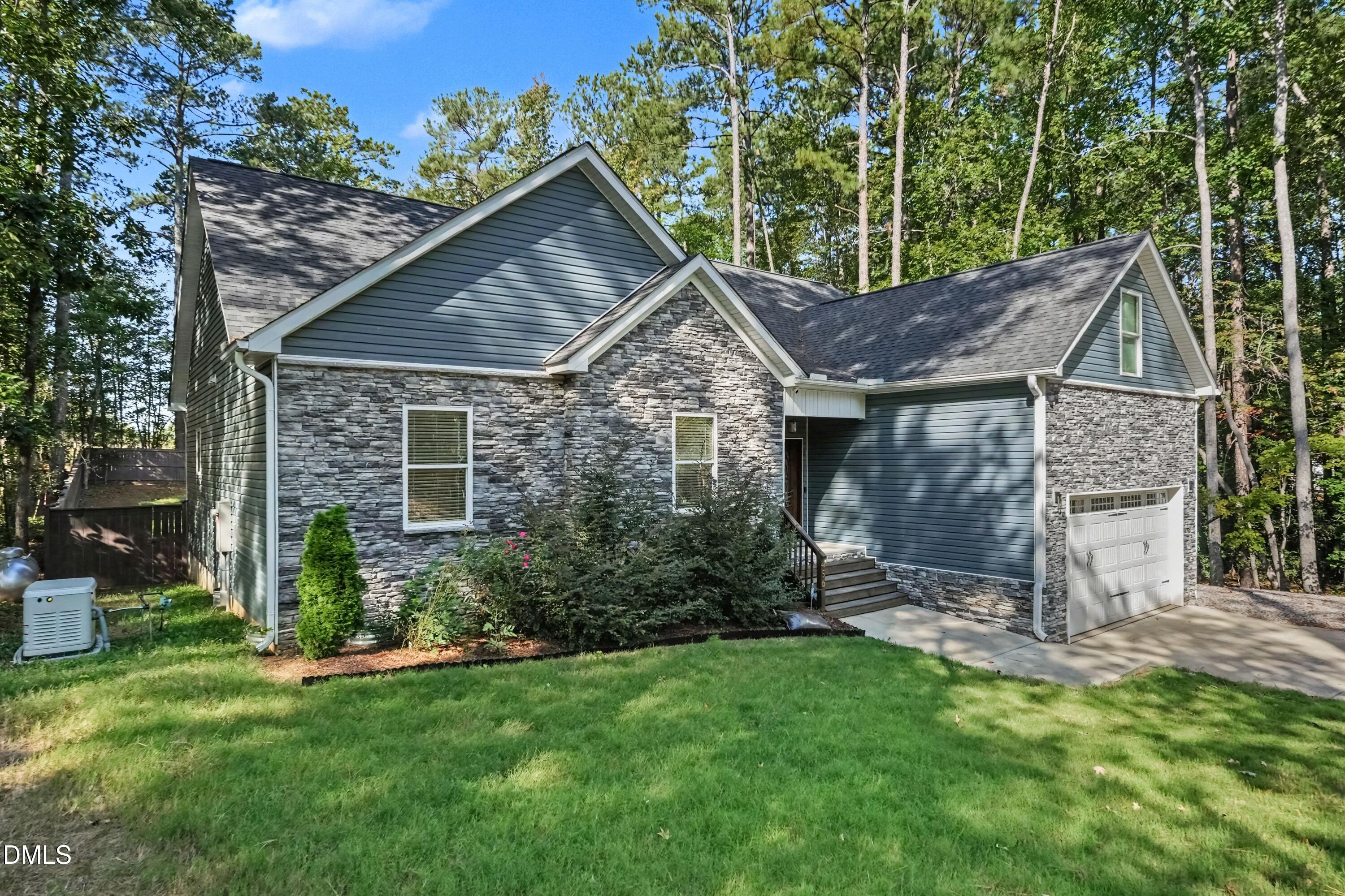 456 Shawnee Drive Property Photo 6