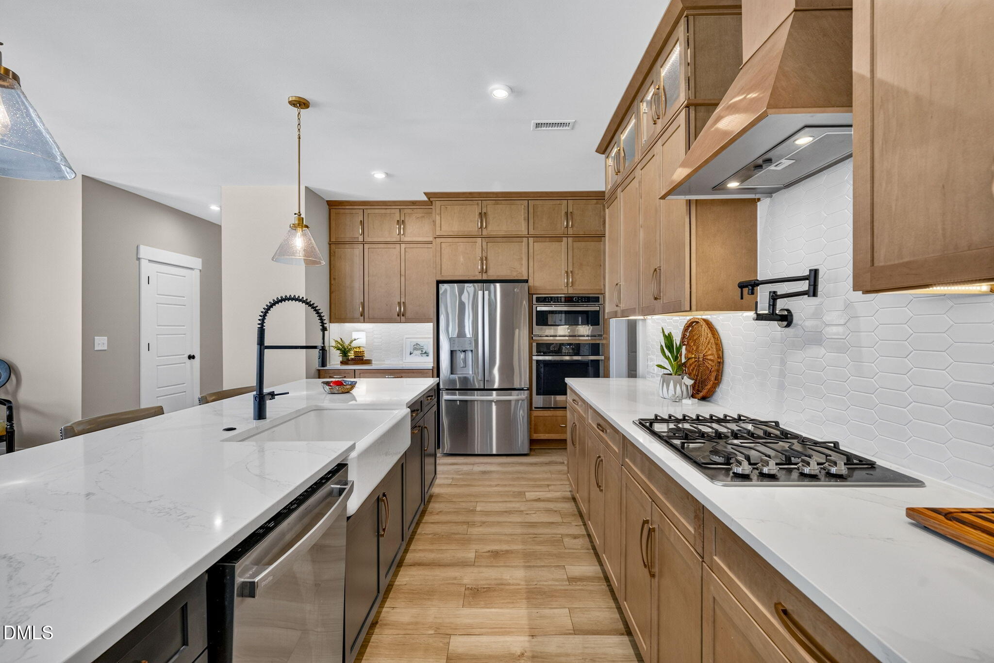 1100 Greatland Road Property Photo 12