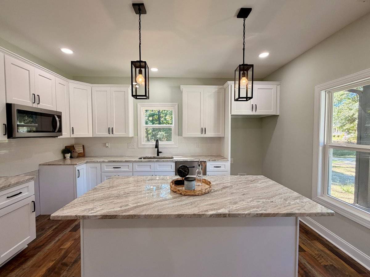 105 Franklin Street Property Photo 10