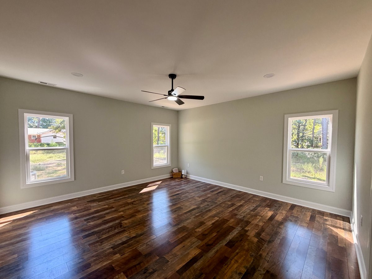 105 Franklin Street Property Photo 11