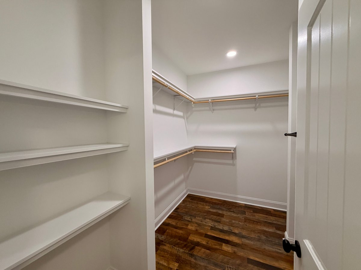 105 Franklin Street Property Photo 22