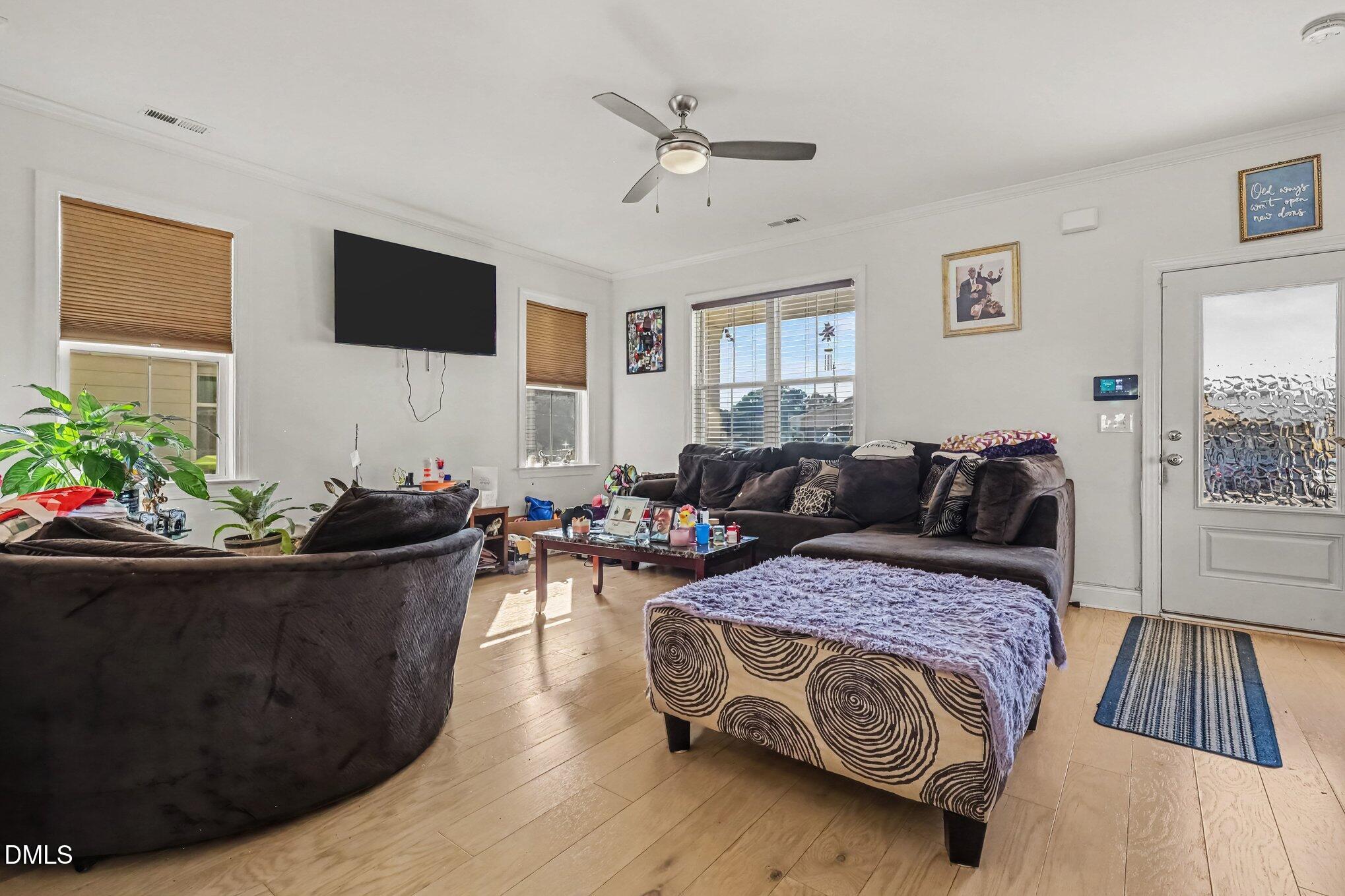 1625 Berry Avenue Property Photo 10