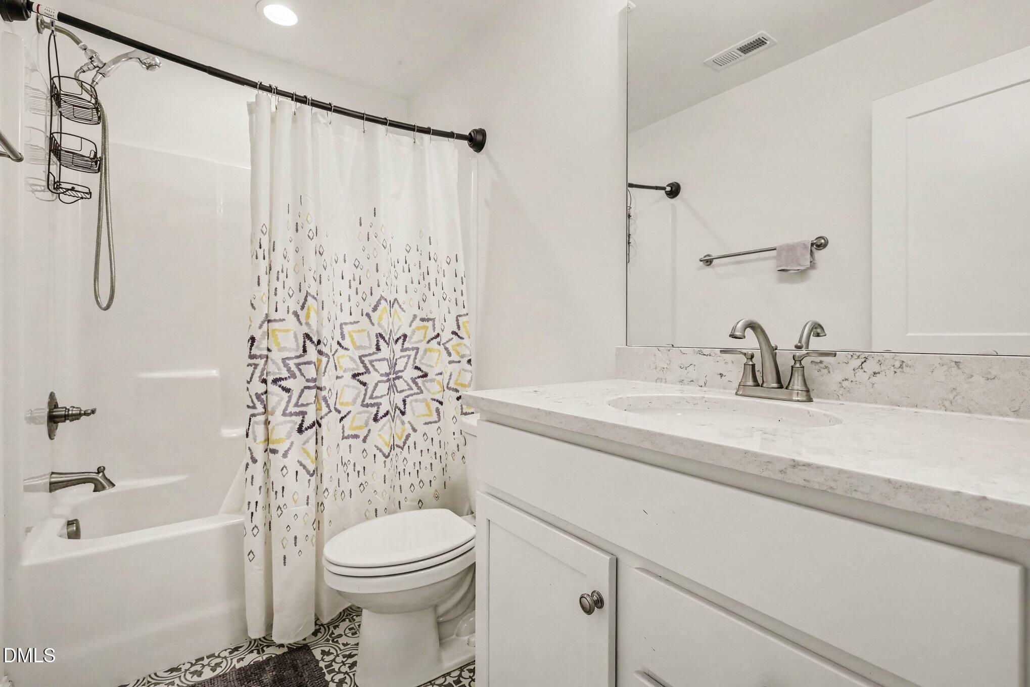 1625 Berry Avenue Property Photo 21