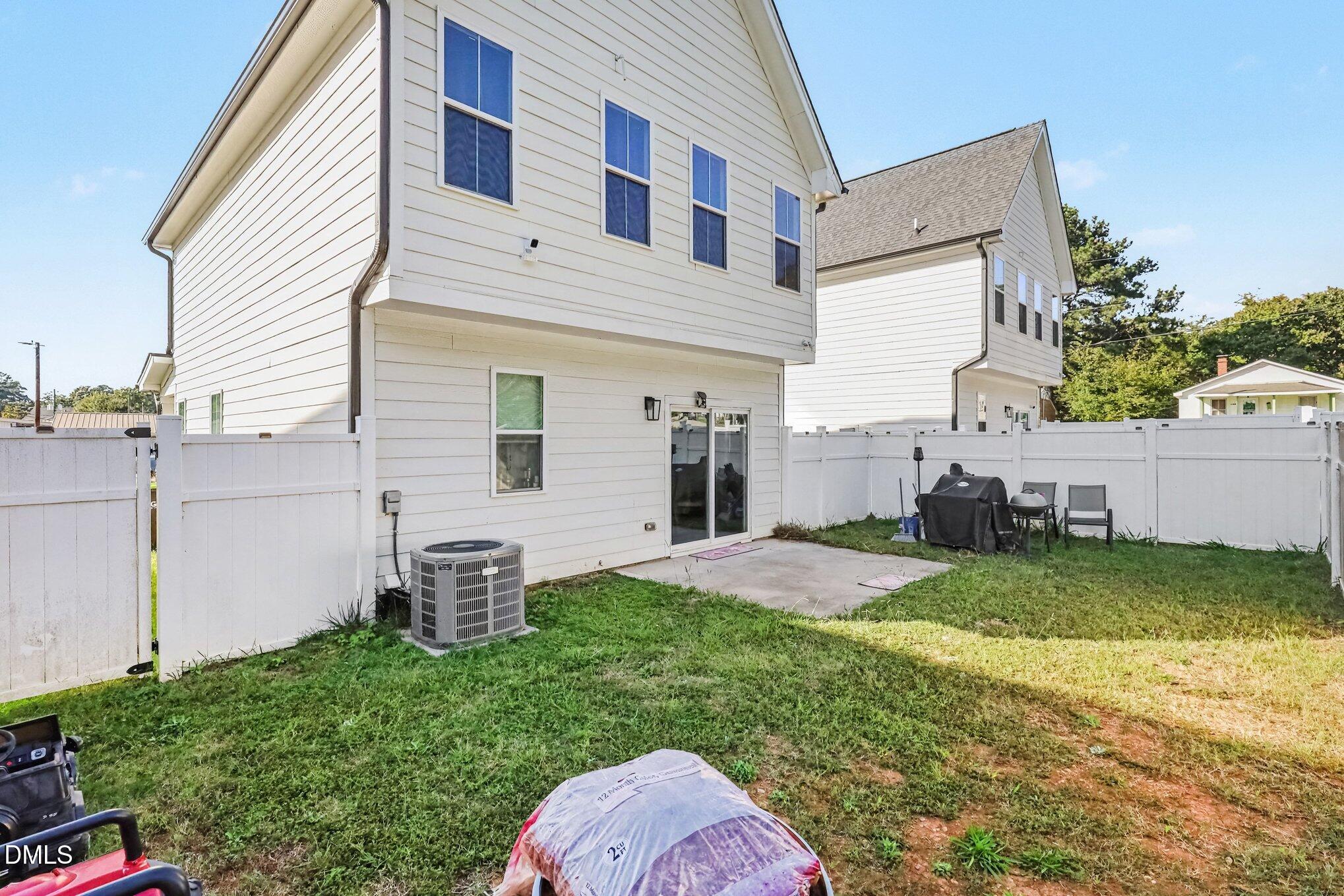 1625 Berry Avenue Property Photo 29