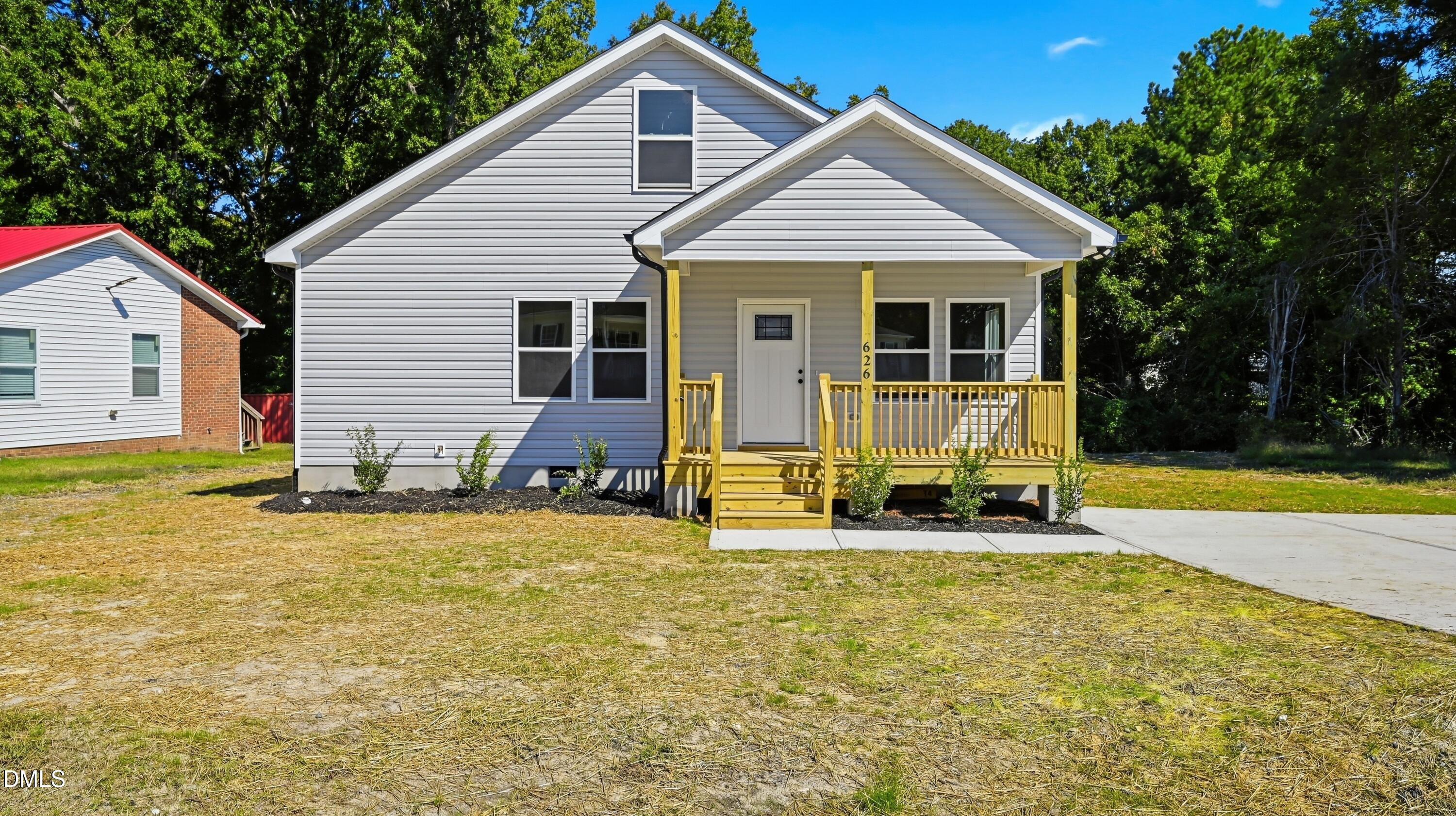 626 Lane Street Property Photo 1