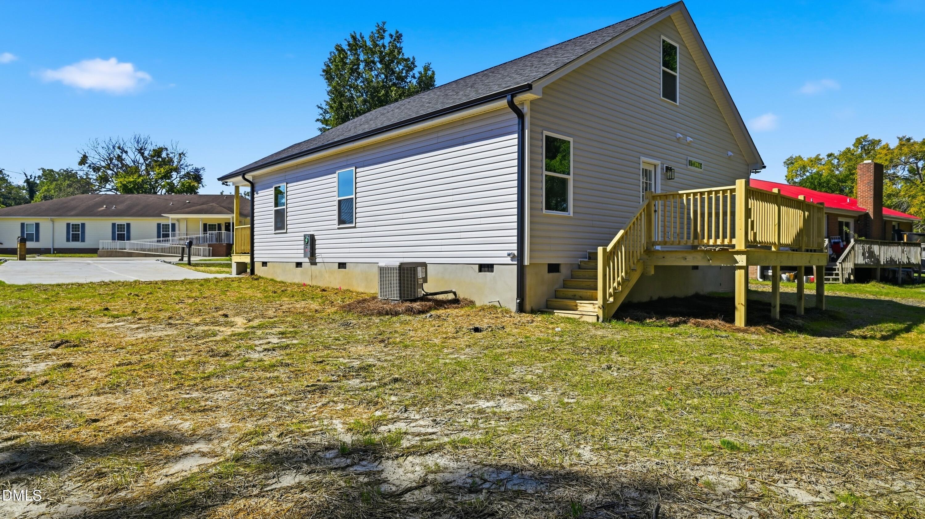 626 Lane Street Property Photo 7