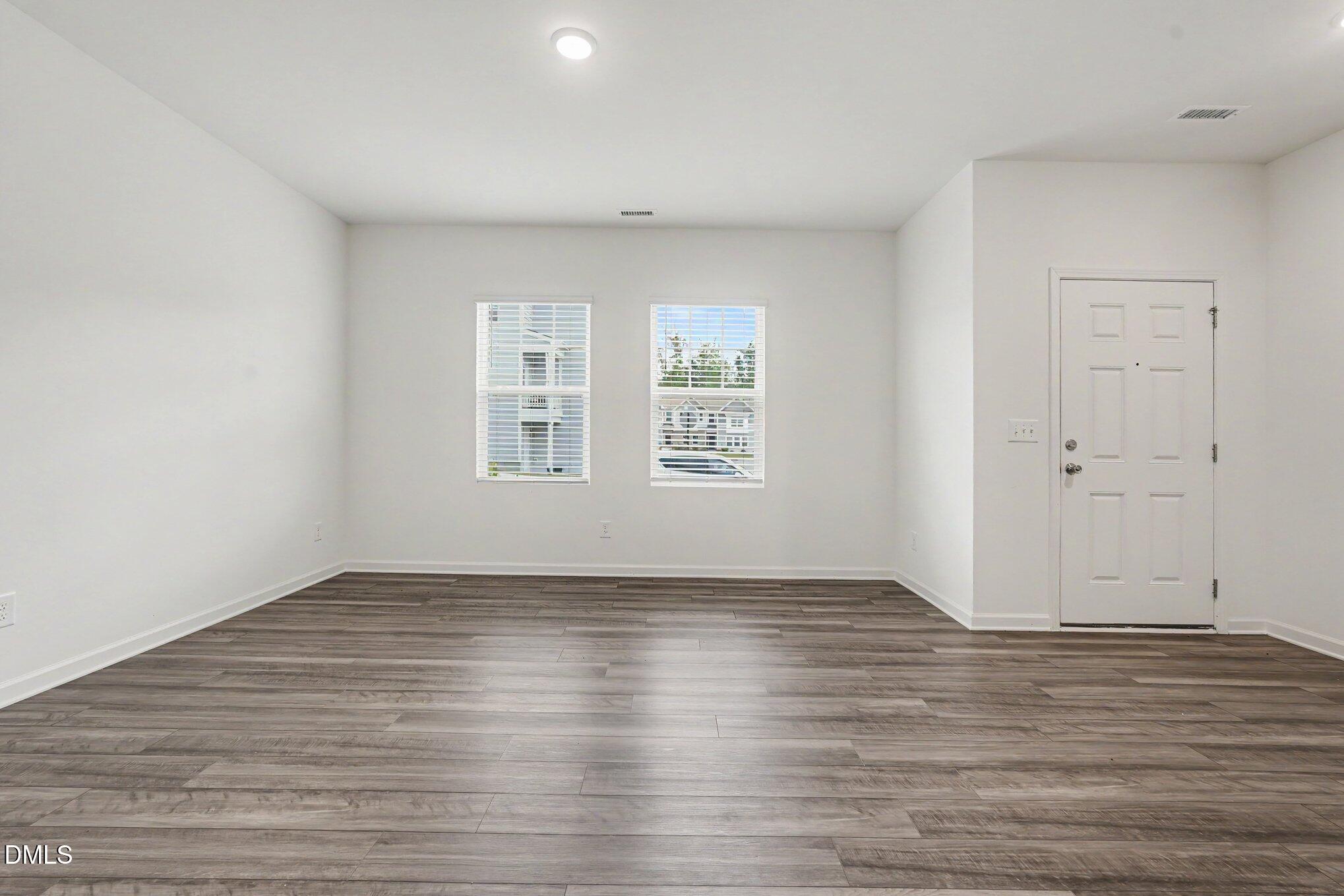 1404 Latham Garden Drive Property Photo 12