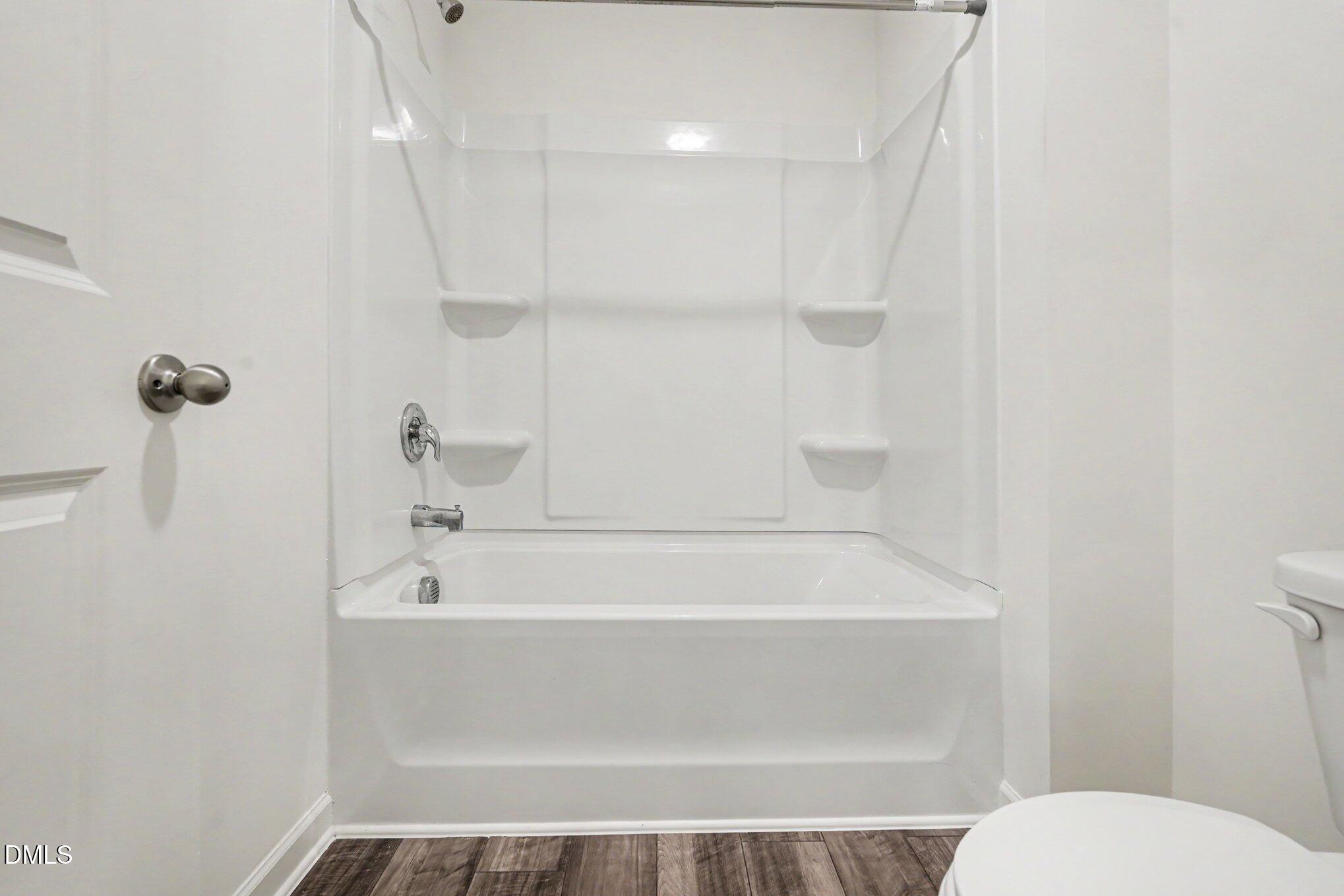 1404 Latham Garden Drive Property Photo 23