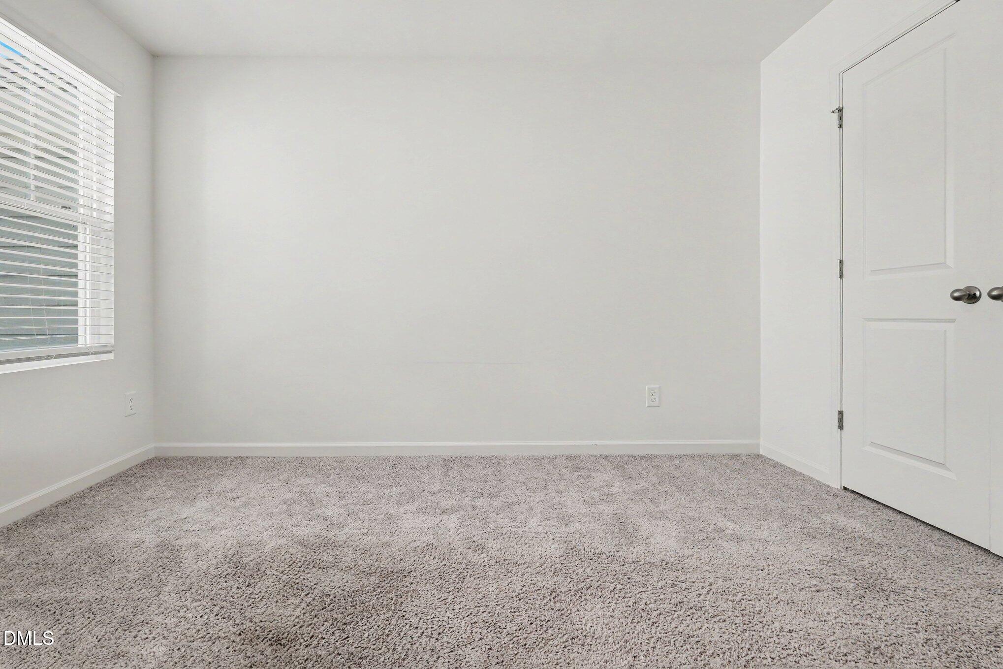 1404 Latham Garden Drive Property Photo 28