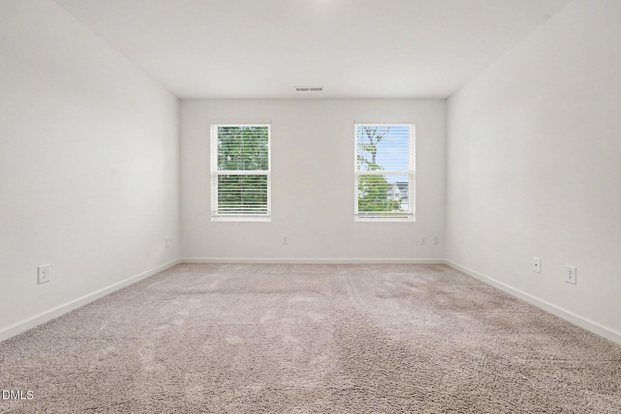 1404 Latham Garden Drive Property Photo 31